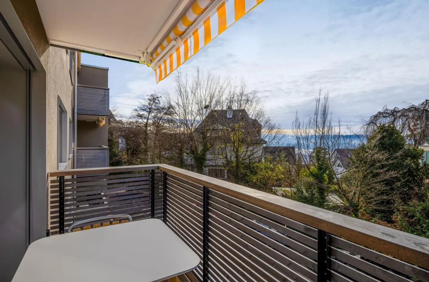 Zürich : appartement haut de gamme dans un emplacement recherché - Photo 4 sur 5