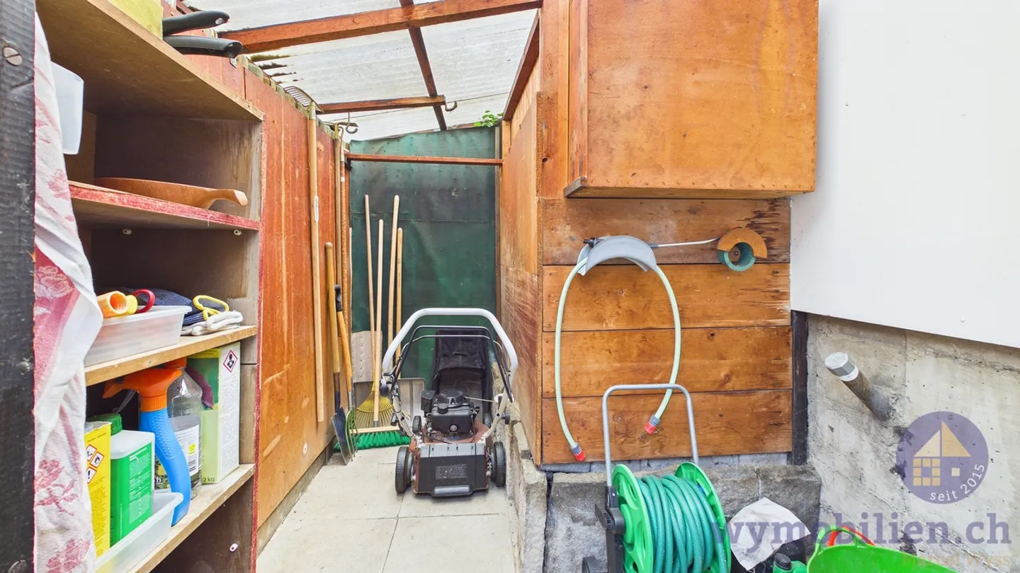 Casa con architettura unica e giardino da sogno - Foto 17 di 21