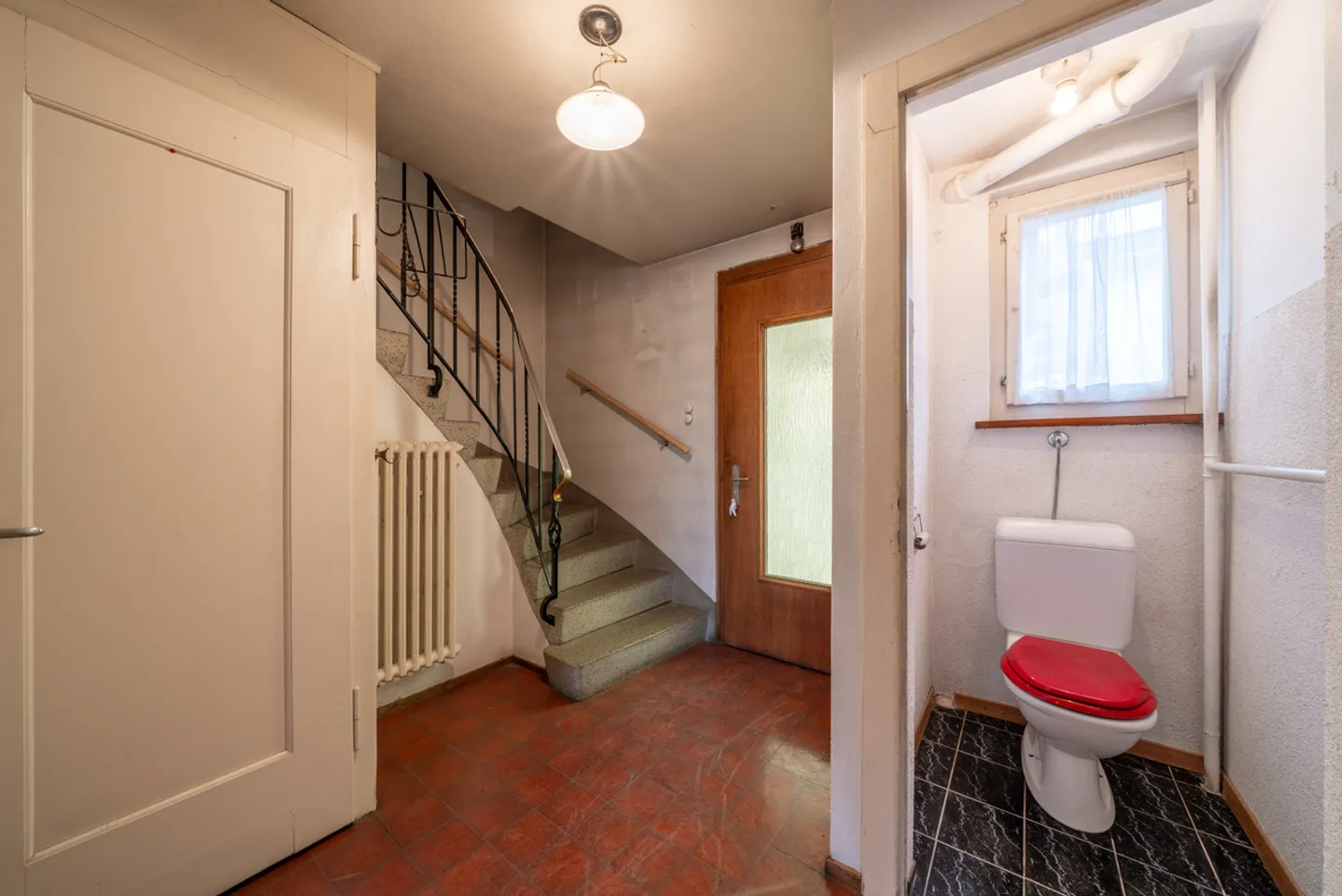 Petite maison - Grandes possibilités ! - Photo 3 sur 11