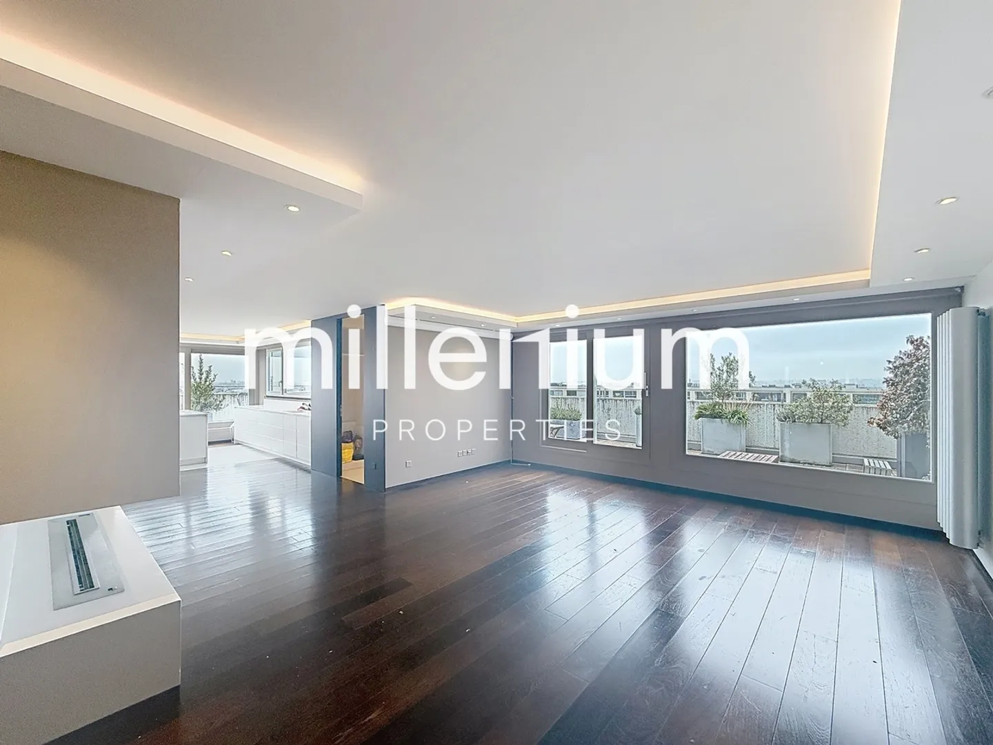 Duplex attico con vista panoramica eccezionale! - Foto 2 di 12