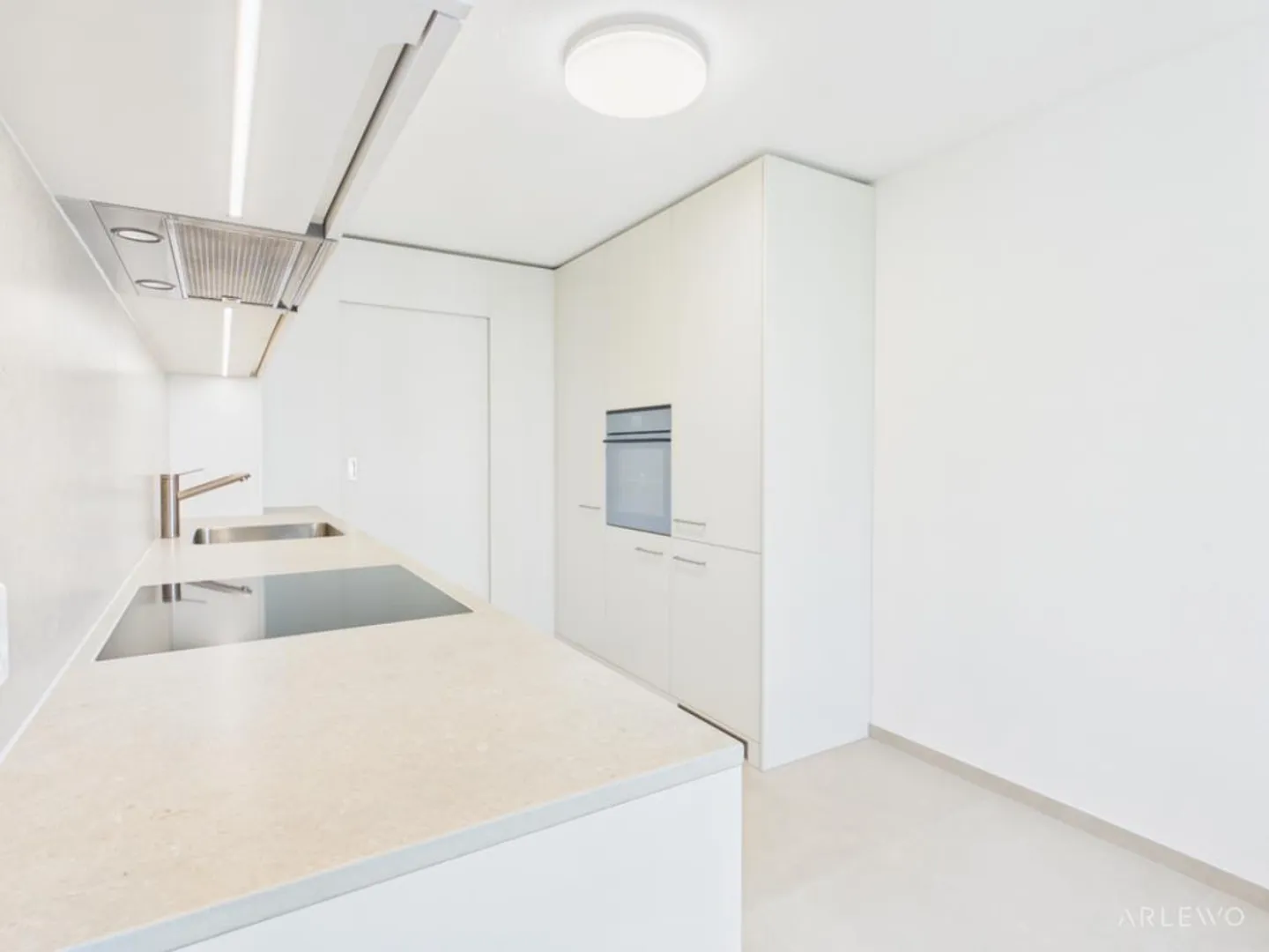Welcome to Your 4.5-Room Oasis - Photo 2 of 13