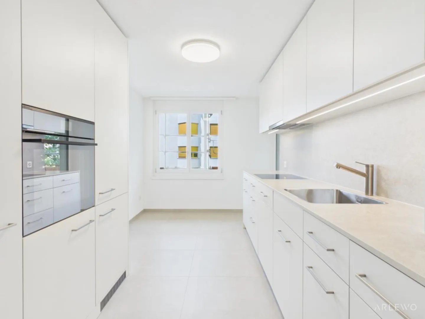 Welcome to Your 4.5-Room Oasis - Photo 3 of 13