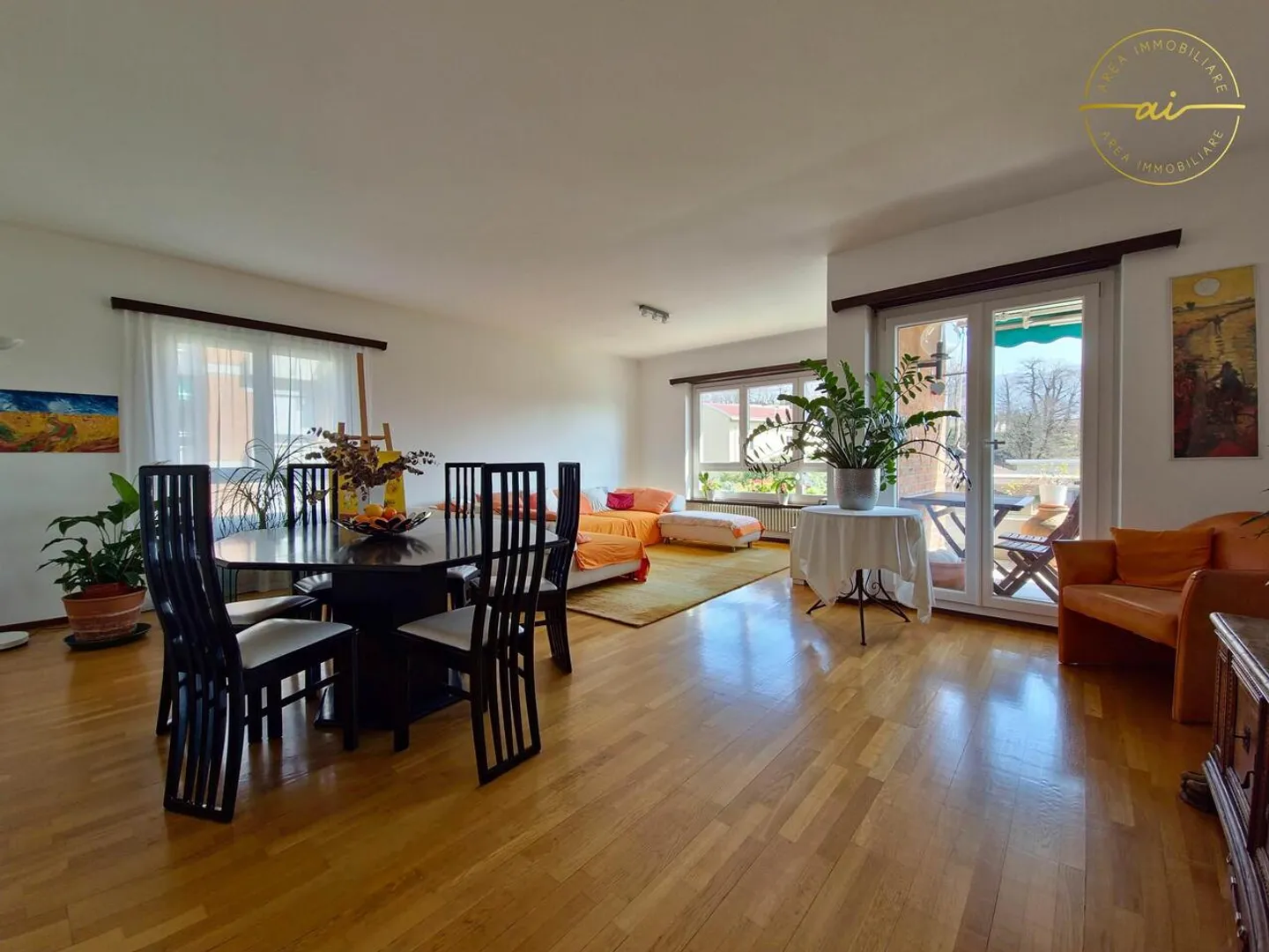 SPACIOUS 3.5 ROOMS WITH PANORAMIC VIEW IN MASSAGNO - Photo 1 of 11