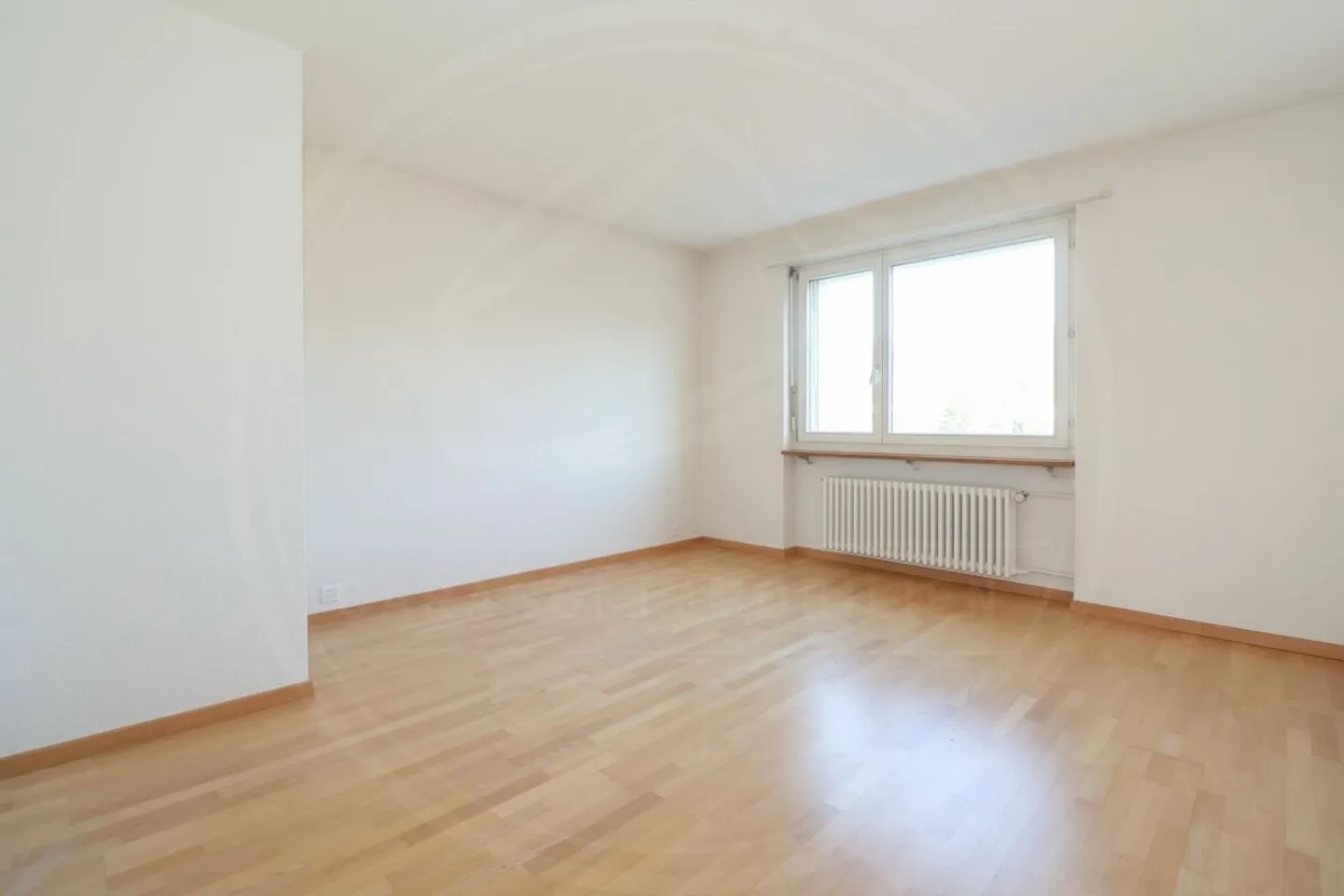 4-room apartment on the 3rd floor with a view and pool - Photo 2 of 11