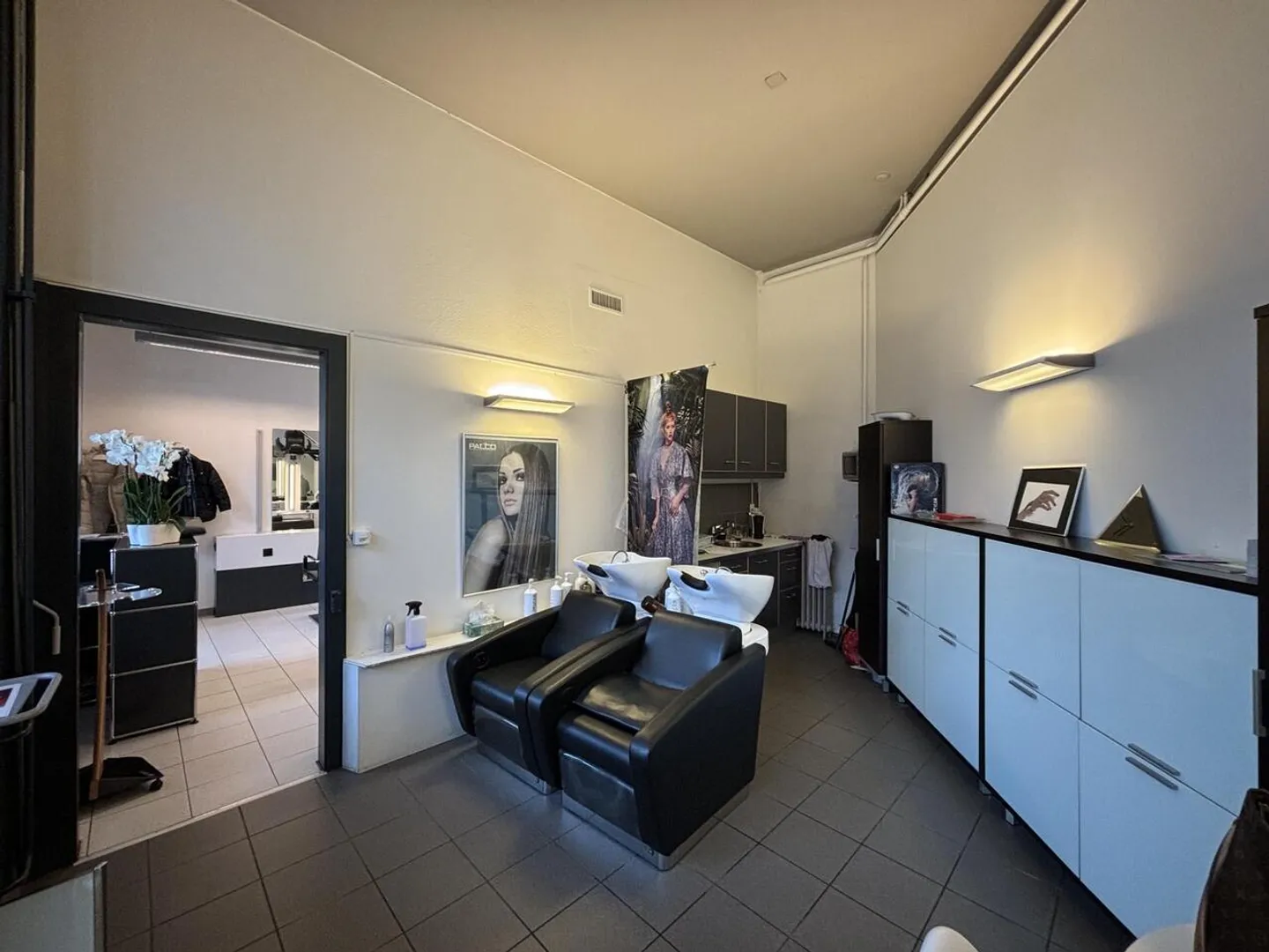 Gewerblicher Raum in Bevaix - Foto 3 von 4