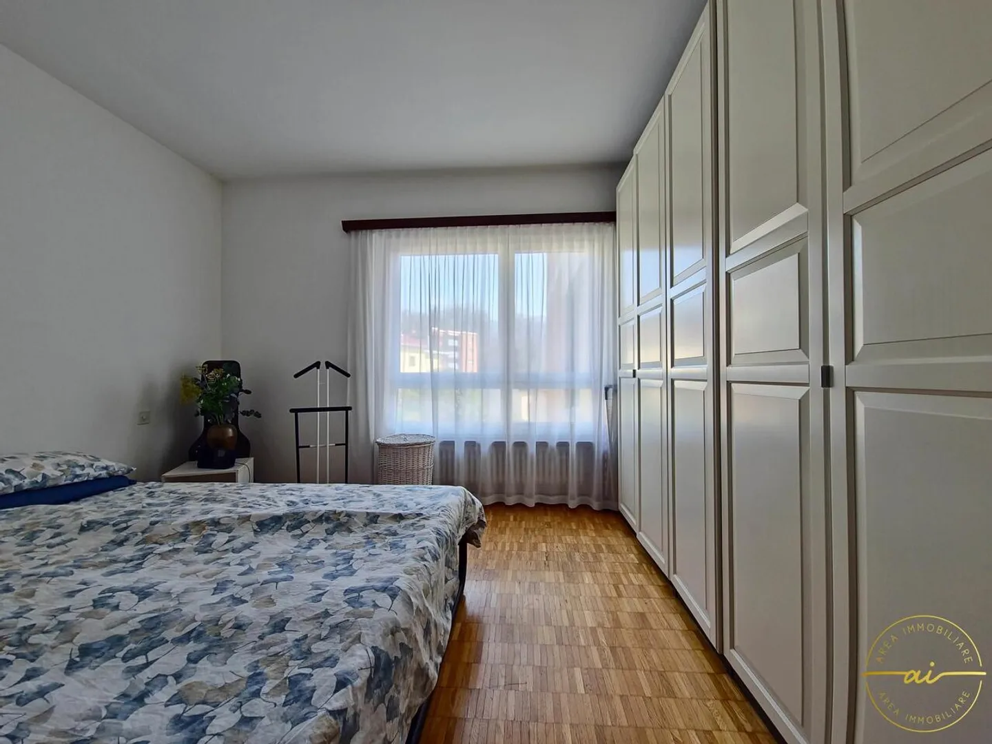 SPACIOUS 3.5 ROOMS WITH PANORAMIC VIEW IN MASSAGNO - Photo 8 of 11