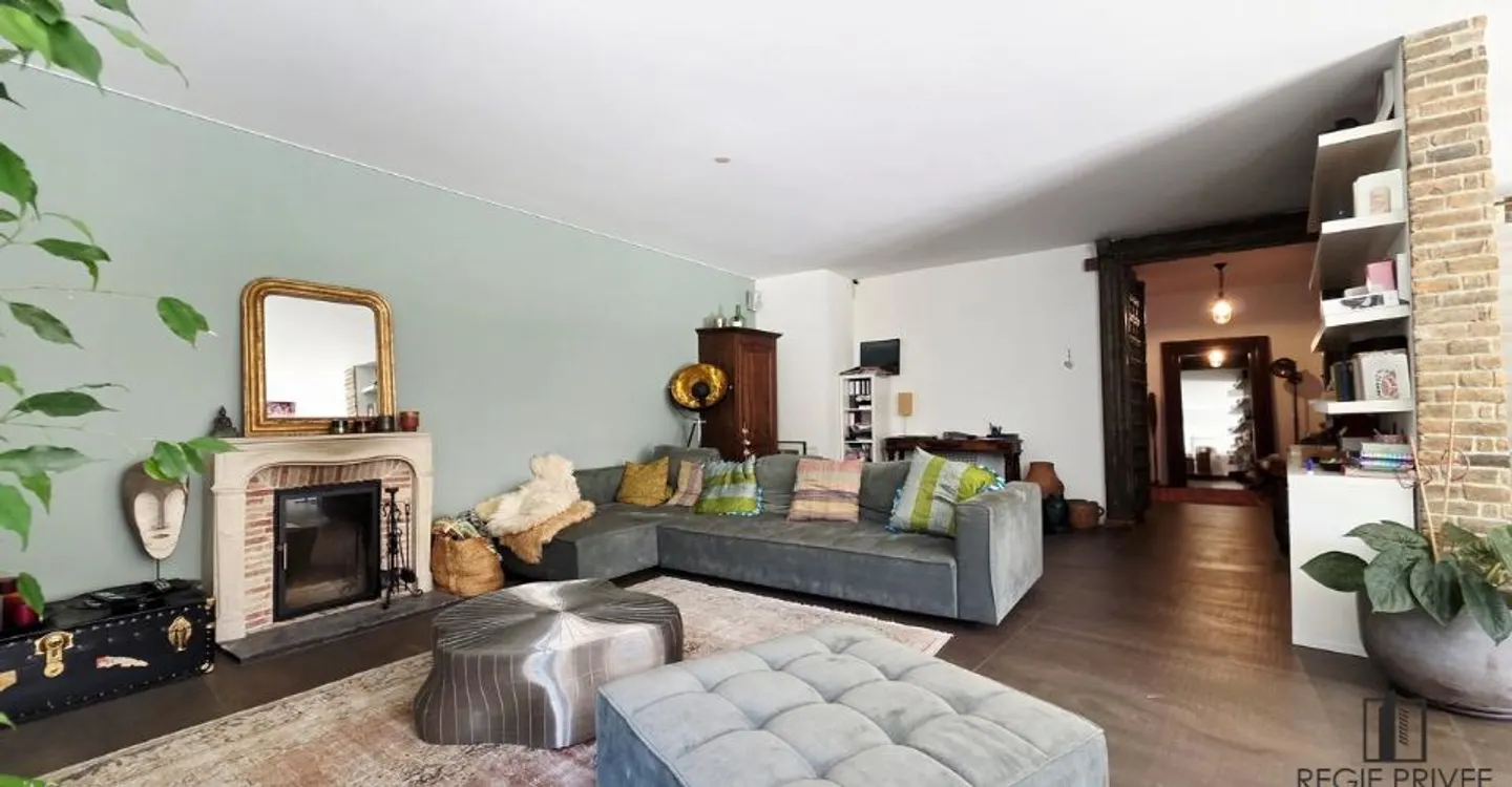 Maison familiale charmante avec piscine - Photo 2 sur 11