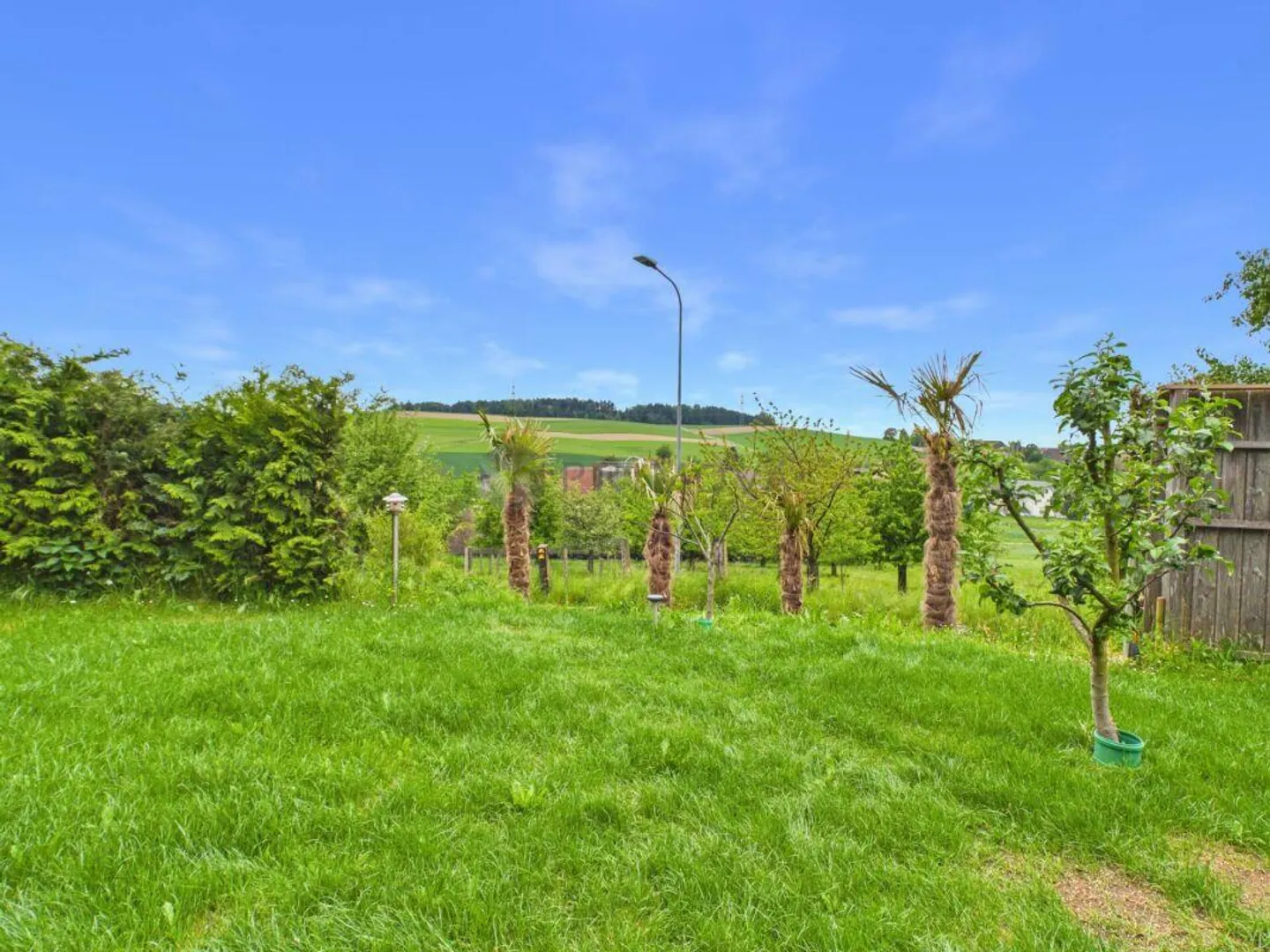 Space miracle in Grasswil with 4.5 rooms and additionally 160 m² prepared attic - Photo 12 of 12