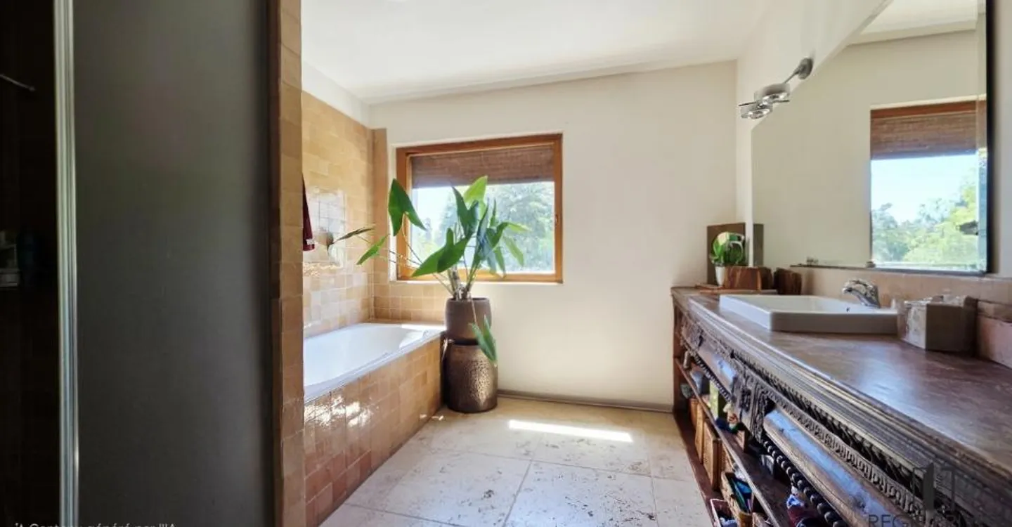 Maison familiale charmante avec piscine - Photo 7 sur 11