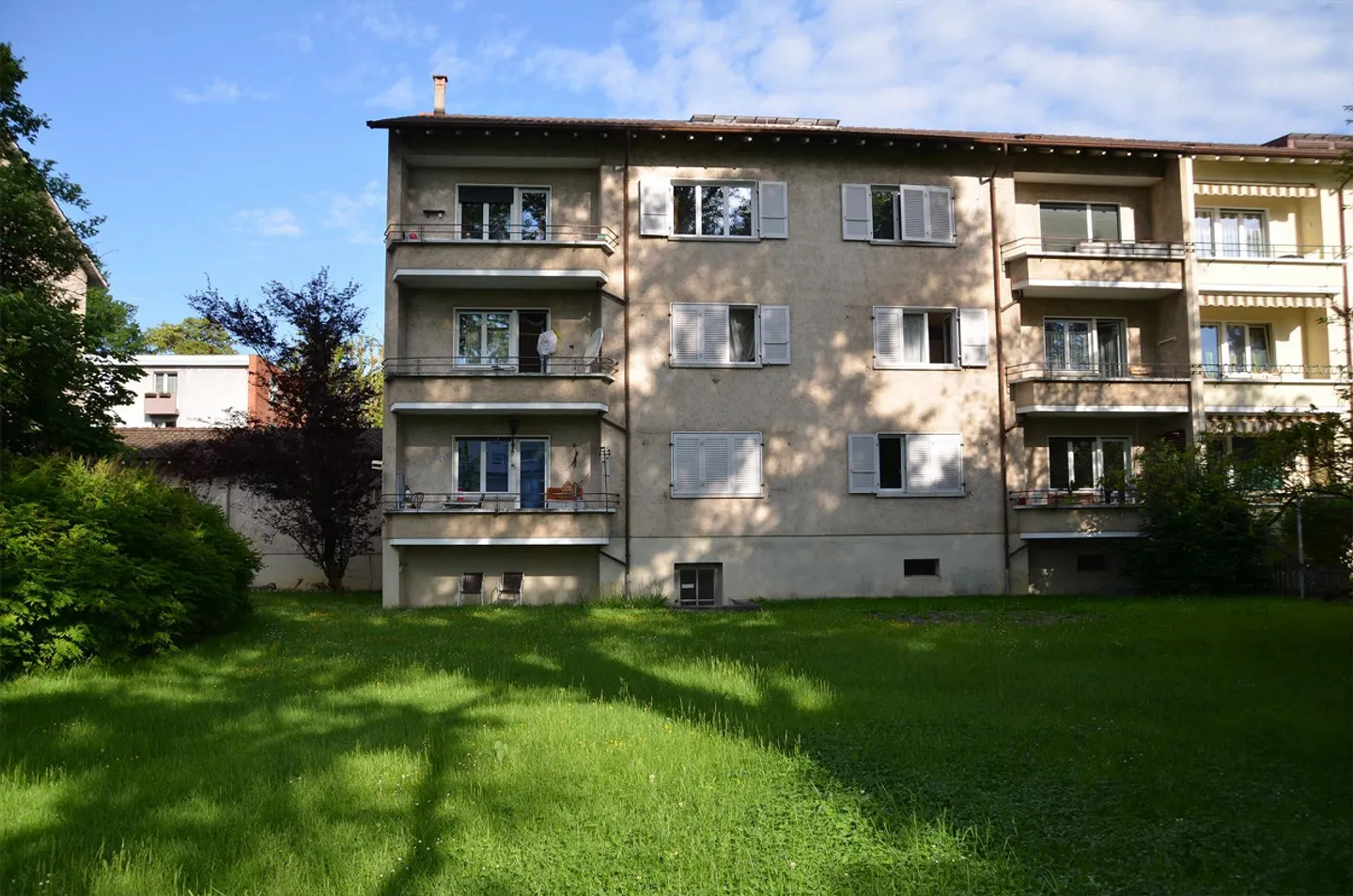 Appartement 4 pièces fraîchement rénové dans un emplacement calme à Binningen - Photo 12 sur 12