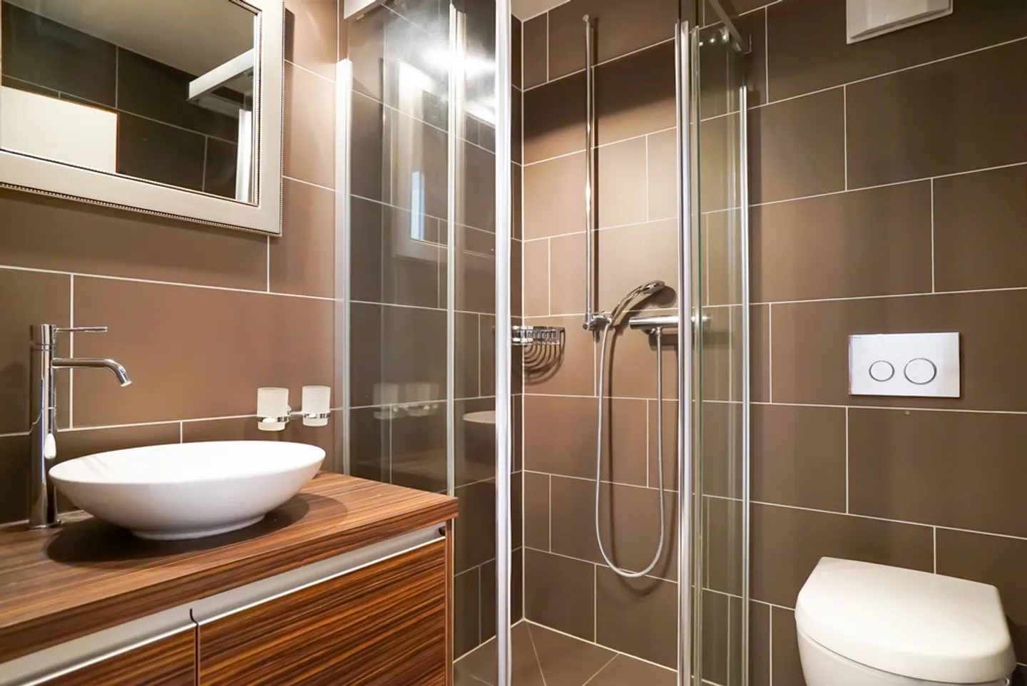 Charming Apartment with Pool - Photo 5 of 6