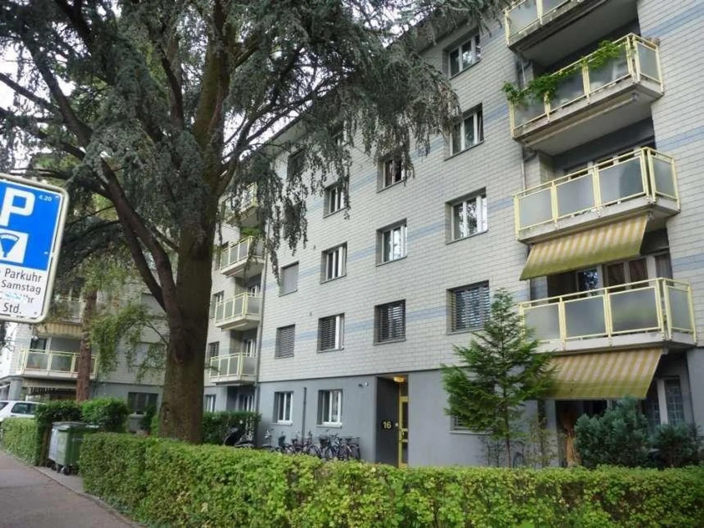 À 5 minutes à pied de la gare de Winterthur - limité jusqu'au 30.06.2028 - Photo 1 sur 8