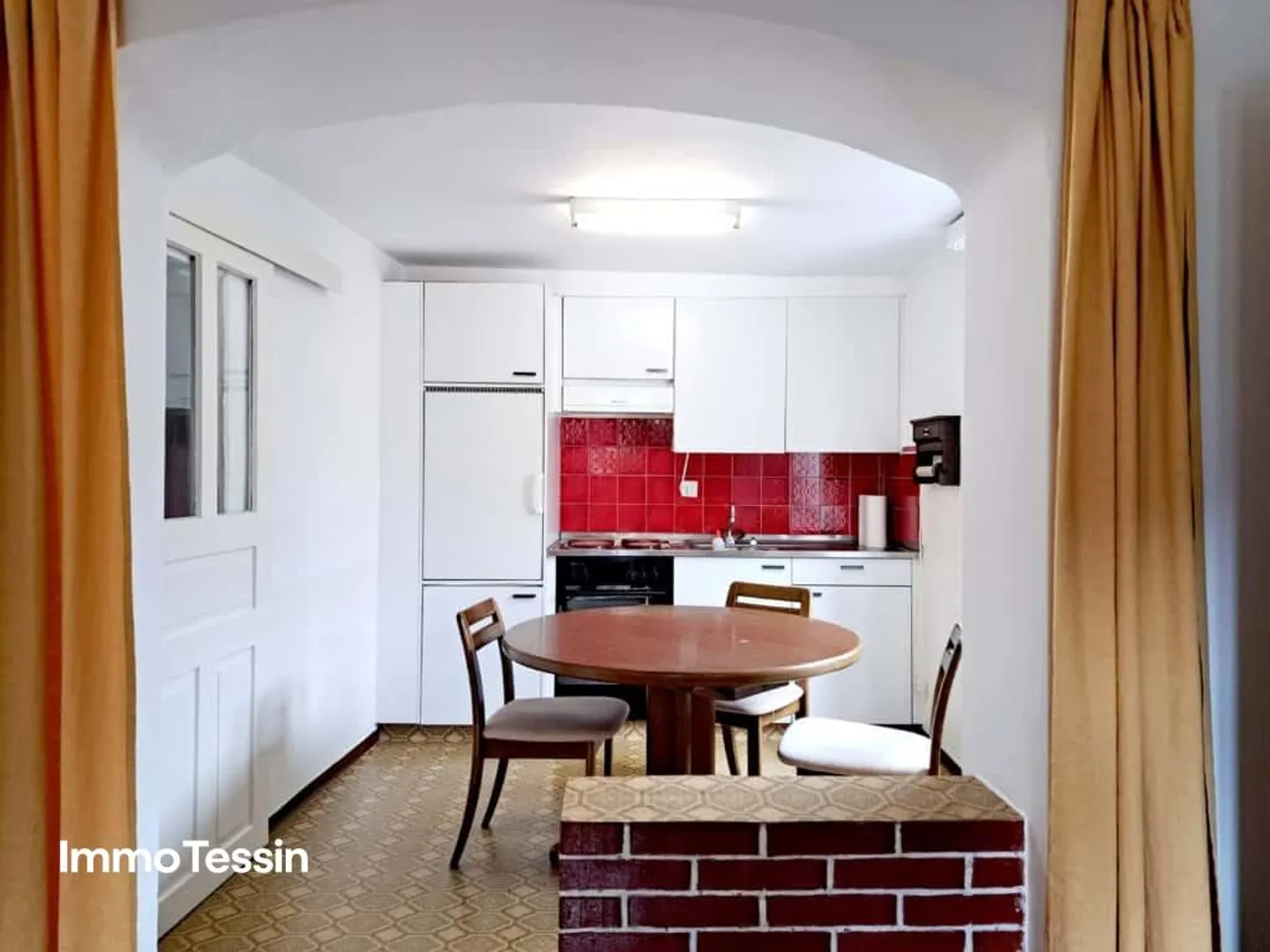 Charming Ticino House with Large Garden, Grottino & Panoramic Views - Photo 8 of 13