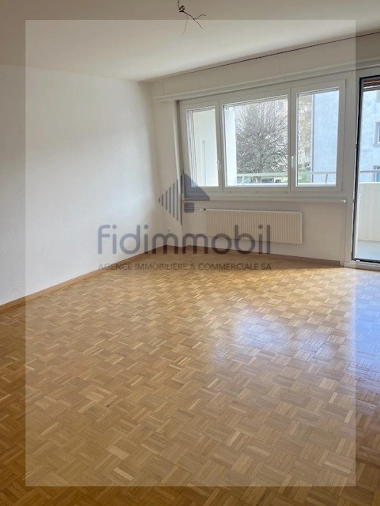 Appartamento di 3,5 stanze al 1° piano - Foto 4 di 8