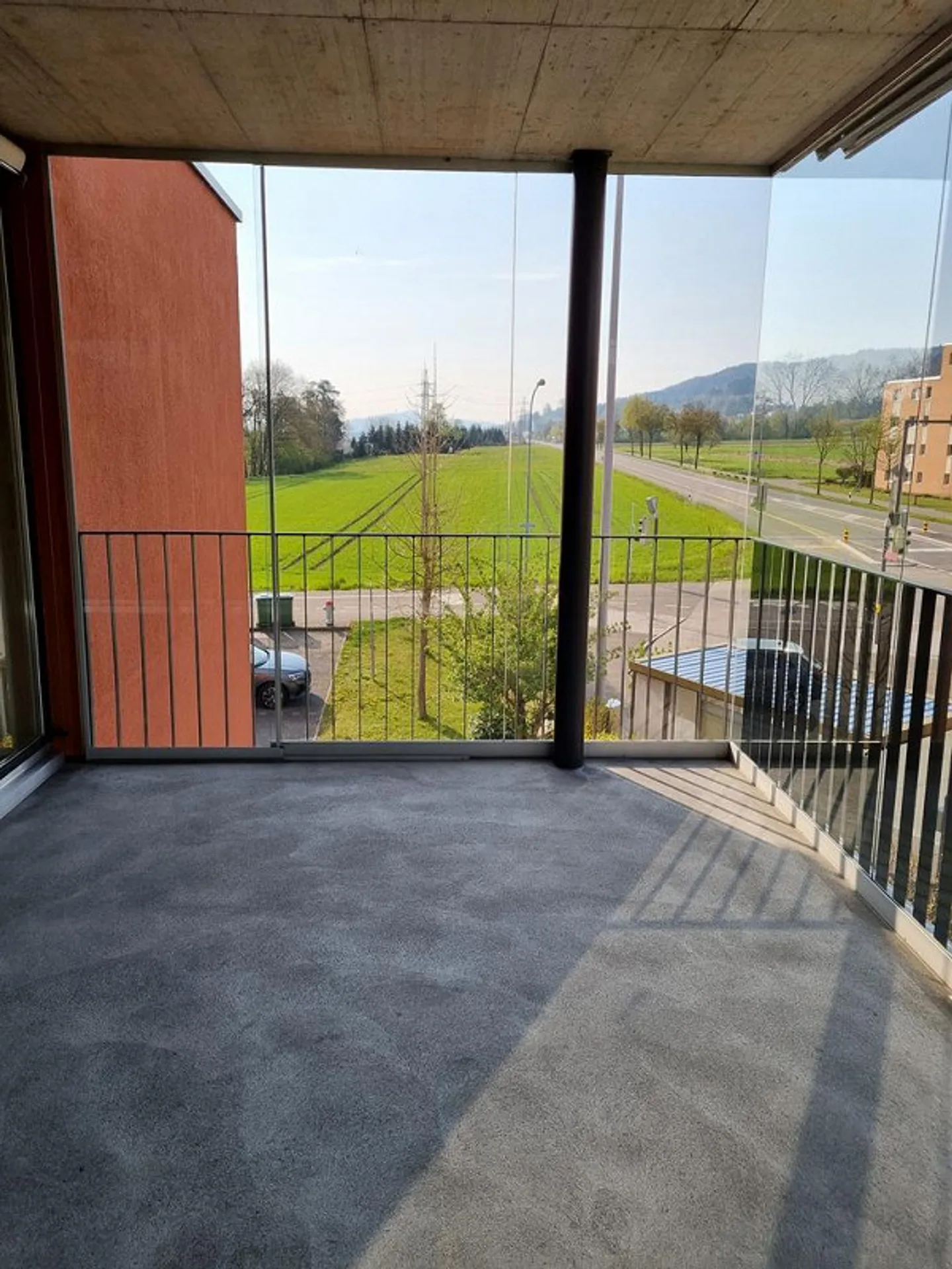 Bell'appartamento di 3,5 stanze con un layout pratico in affitto - Foto 10 di 10
