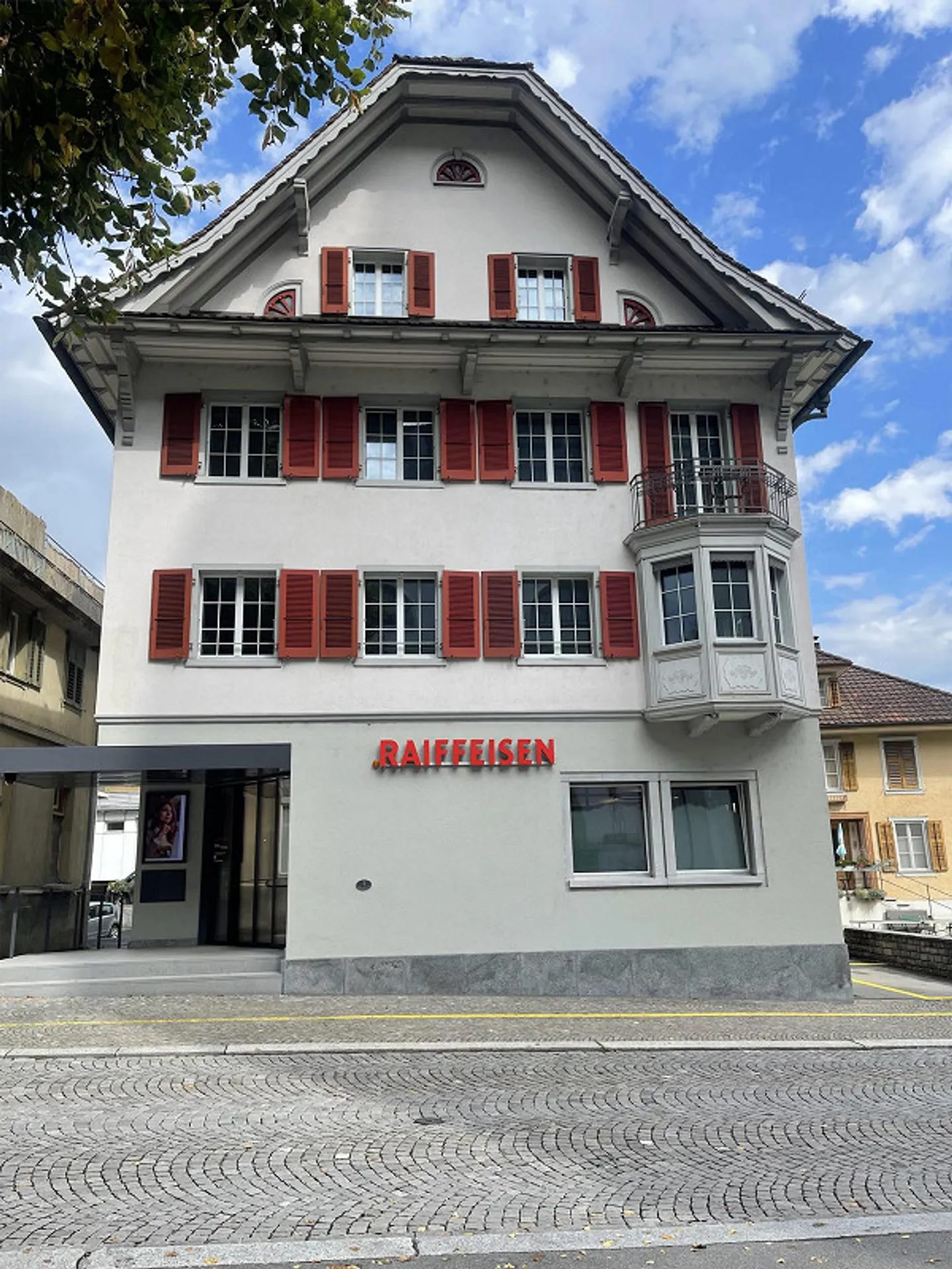 Grosszügige neu sanierte Wohnung - Foto 1 von 3