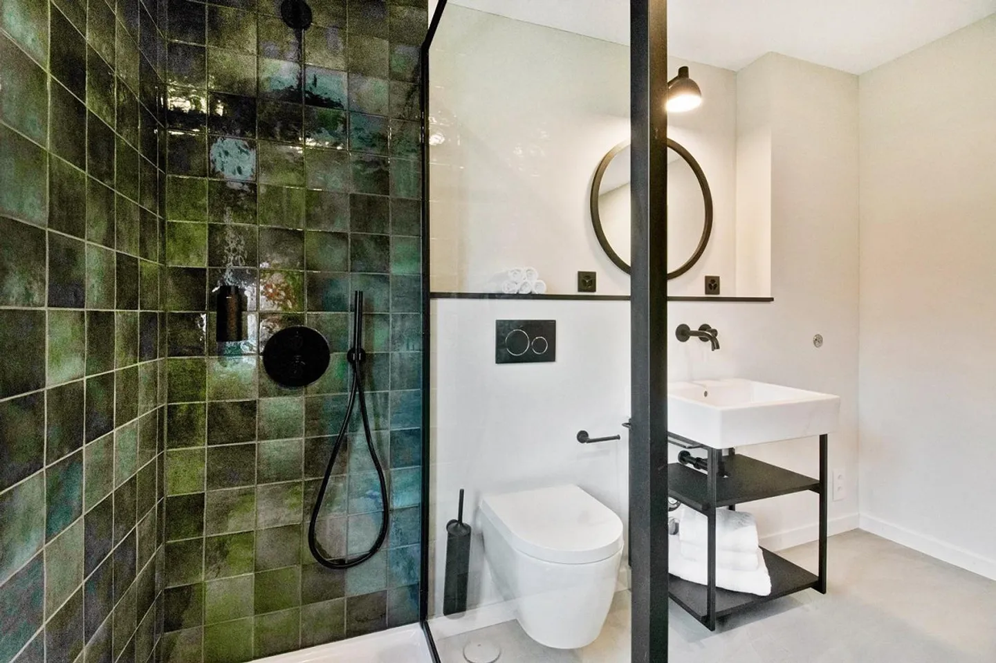 Living with Style and a View - Photo 10 of 11