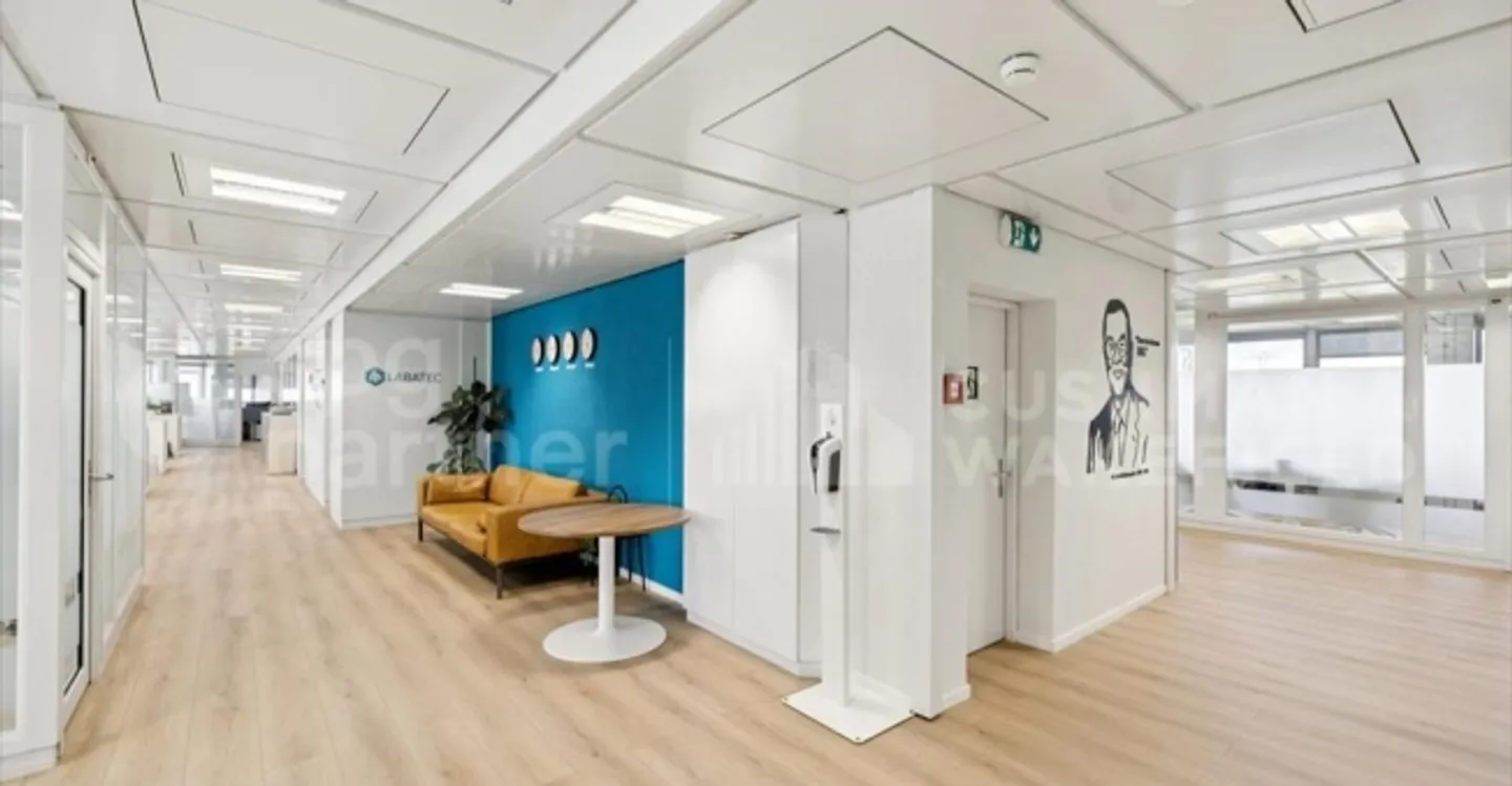 Büro - Foto 2 von 2