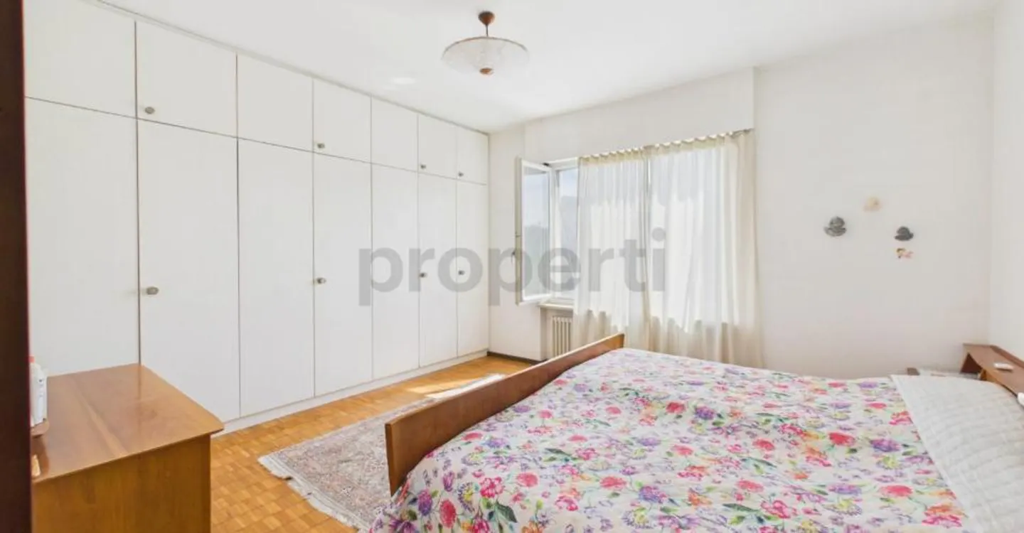 1000 m² plot, great renovation potential and pergola with fireplace - Photo 6 of 11