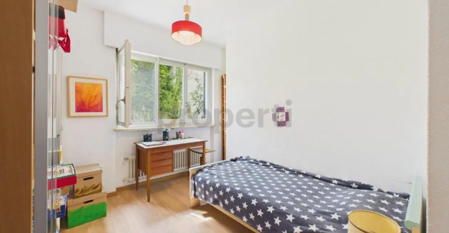 1000 m² plot, great renovation potential and pergola with fireplace - Photo 7 of 11