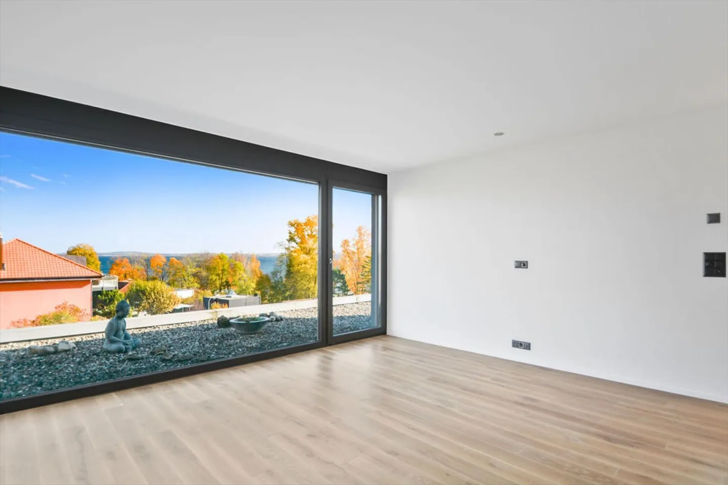 Attico di lusso a Chez-le-Bart, vista lago, posizione ideale tra Neuchâtel e Losanna - Foto 11 di 13