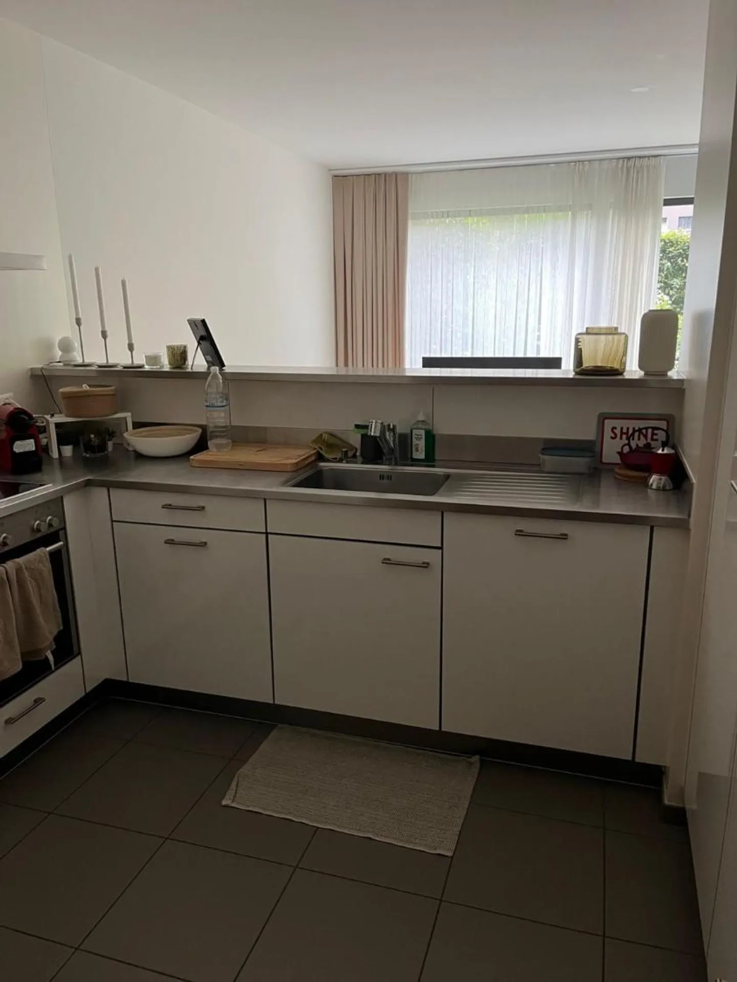Charming Apartment with Garden - Photo 2 of 6