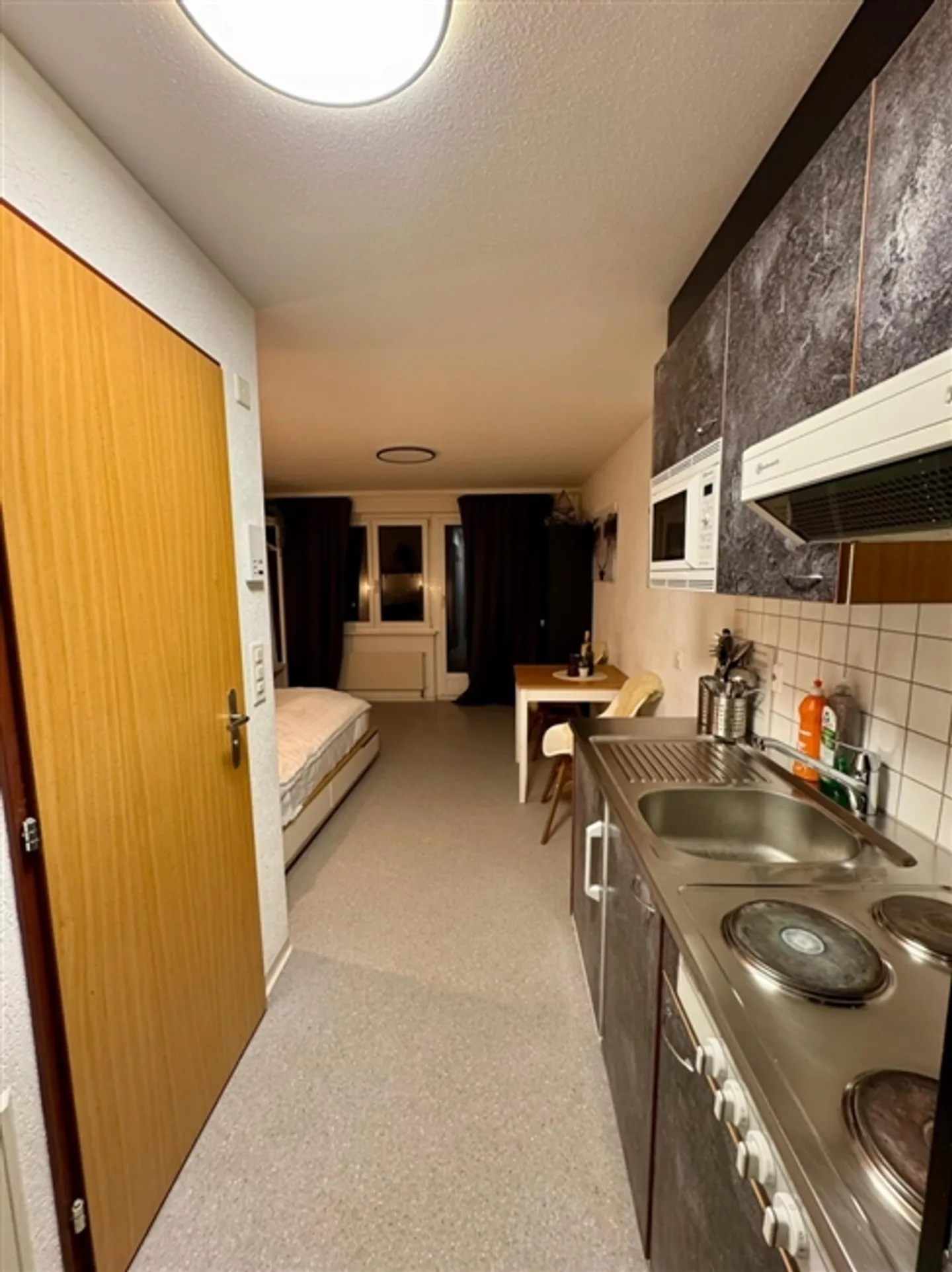 Studio – 1,5 PCs – SAAS-FRAIS / EXCLUSIVITÉ - Photo 3 sur 5