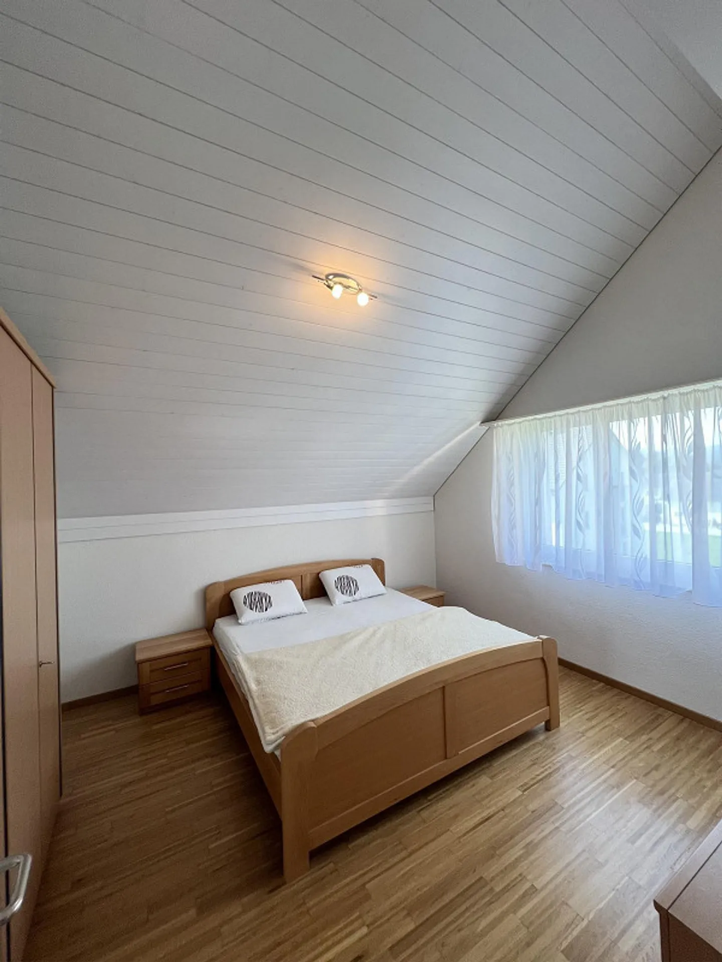 Appartement en duplex lumineux de 4,5 pièces - Photo 6 sur 11