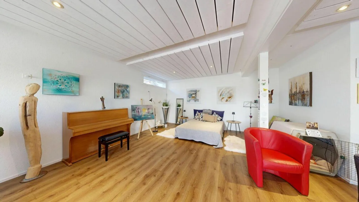 Geräumiges Familienhaus mit Studio - Foto 14 von 16