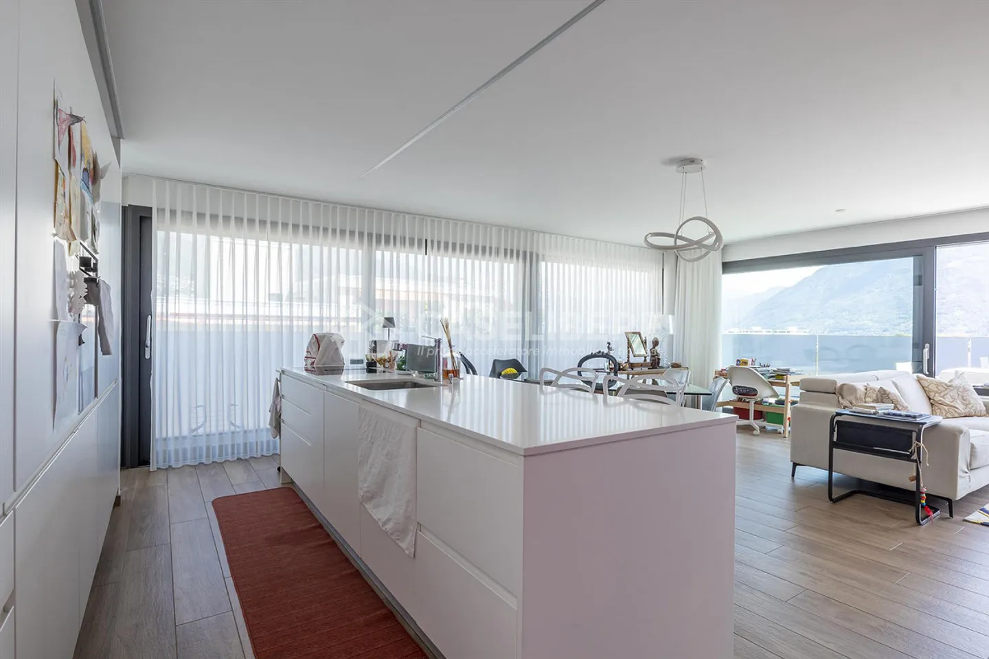 MODERN 3.5 ATTIC WITH TERRACE IN LOCARNO - Photo 9 of 18