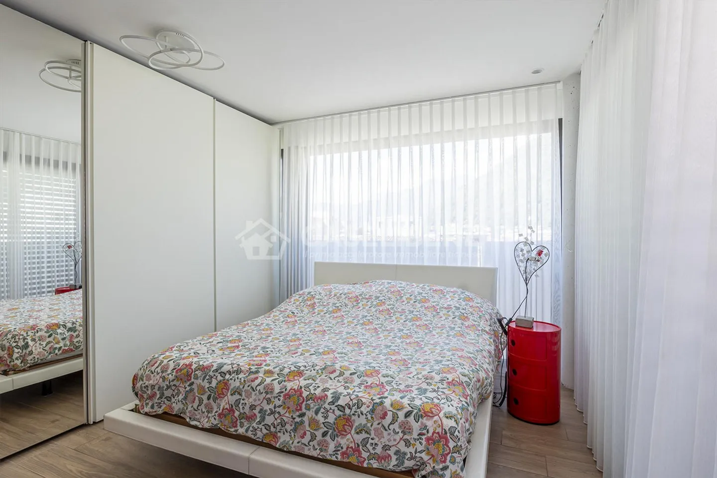 MODERN 3.5 ATTIC WITH TERRACE IN LOCARNO - Photo 11 of 18