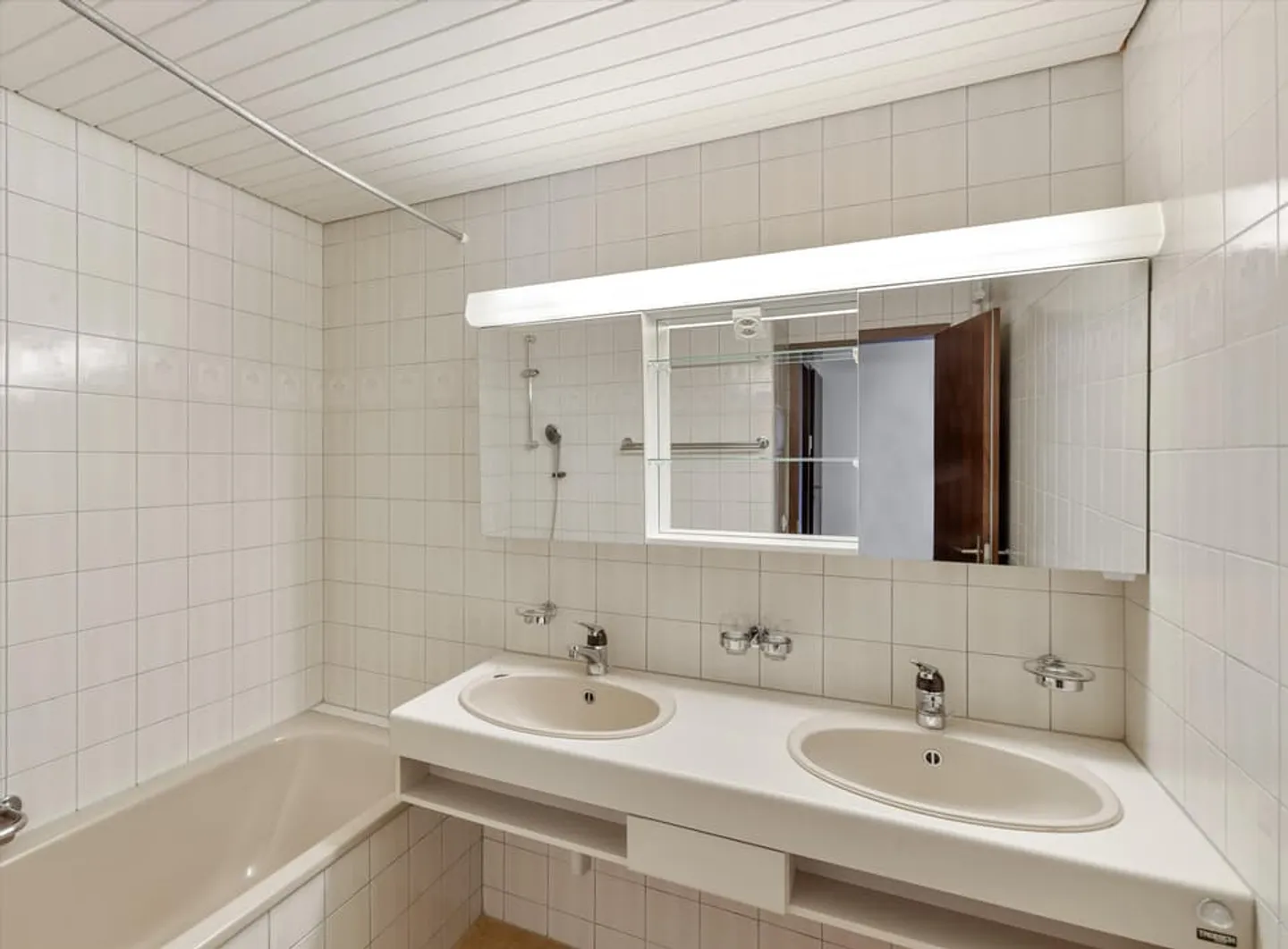 Bel appartamento di 3,5 locali con terrazza - Foto 3 di 4