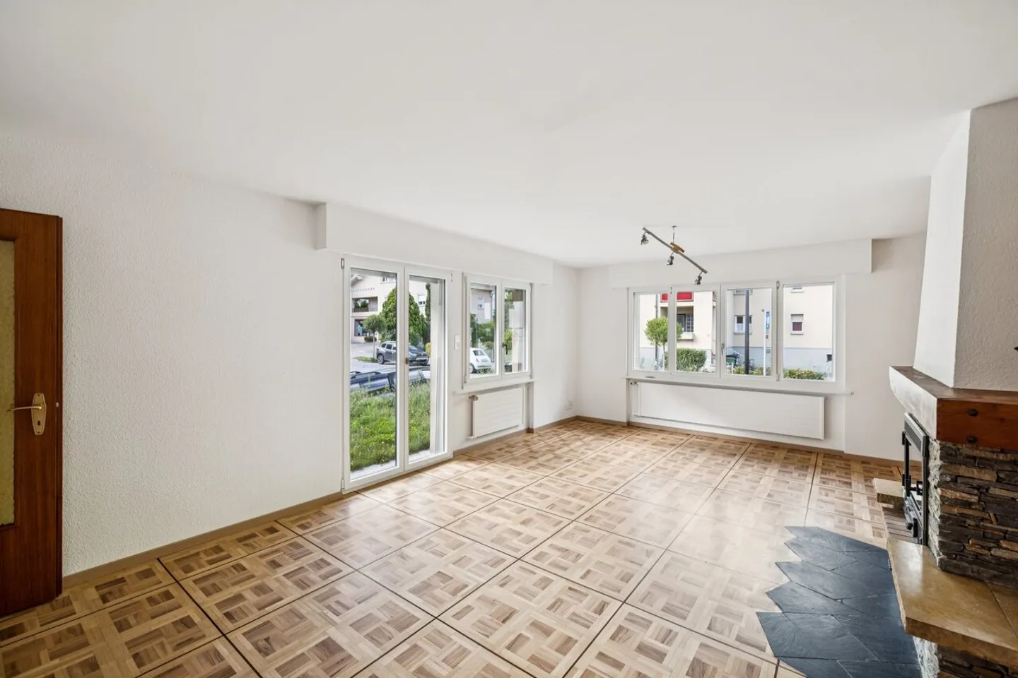 Grande maison individuelle avec grand entresol aménagé - Photo 4 sur 13