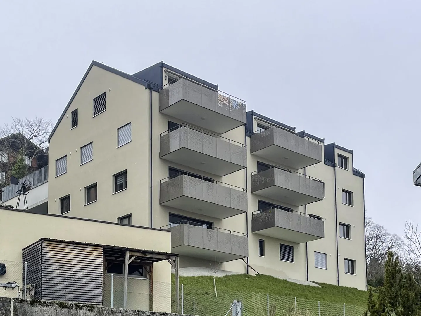 Bell'appartamento di 4,5 locali al piano terra - Comfort e Luminosità - Foto 14 di 14