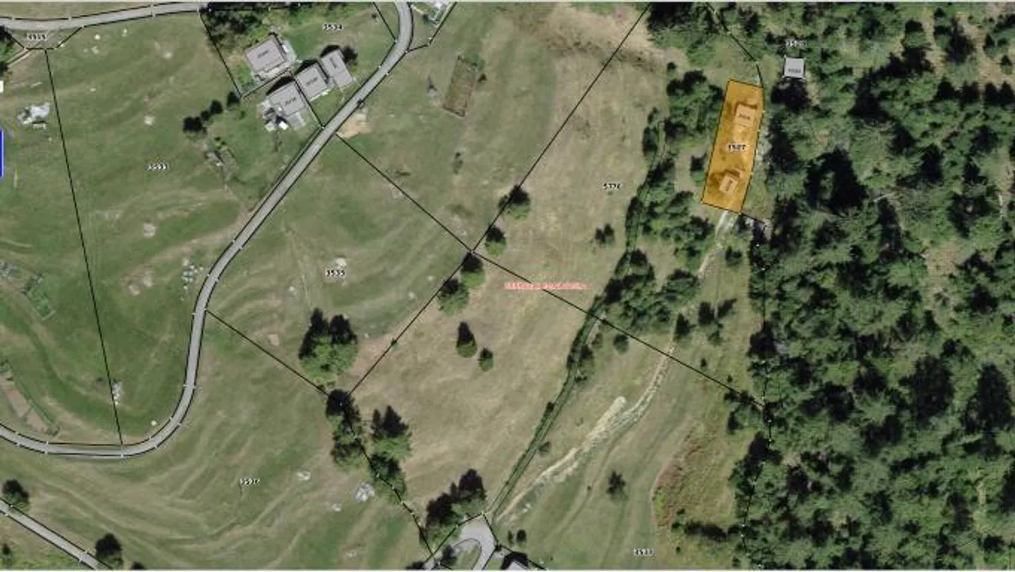 2 rustici da ristrutturare in una bellissima posizione - Foto 15 di 37