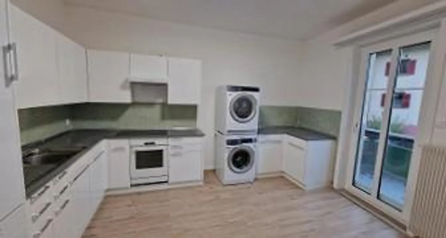 Prima locazione dopo ristrutturazione, 4,5 stanze, posizione centrale, grande terrazza - Foto 5 di 9