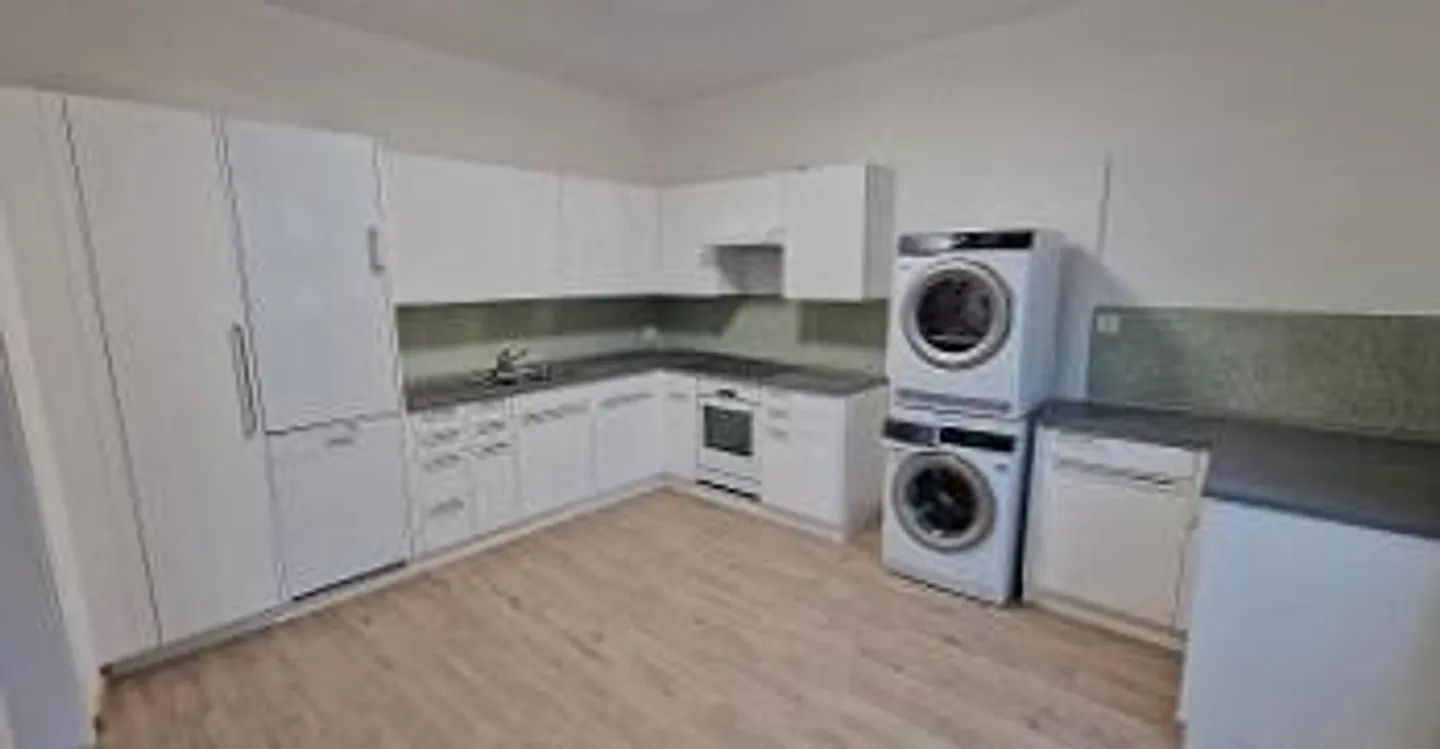 Prima locazione dopo ristrutturazione, 4,5 stanze, posizione centrale, grande terrazza - Foto 6 di 9