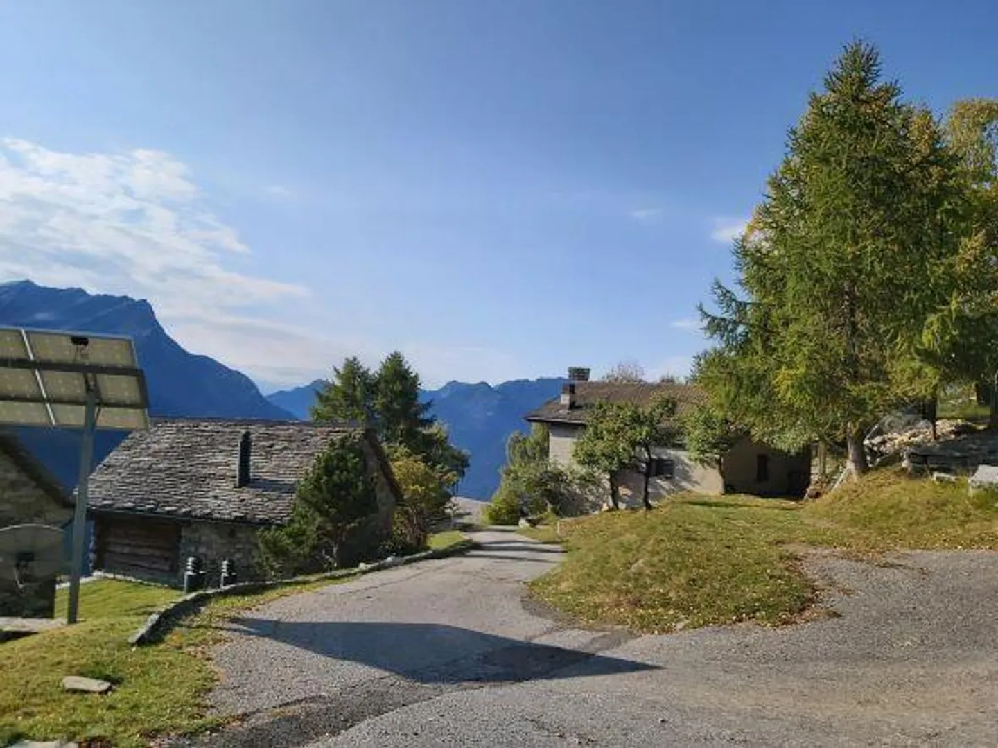 2 rustici da ristrutturare in una bellissima posizione - Foto 26 di 37