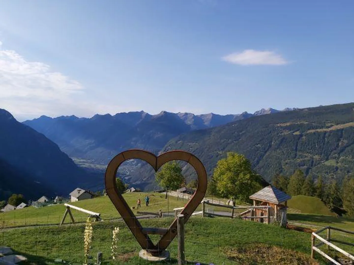 2 rustici da ristrutturare in una bellissima posizione - Foto 29 di 37