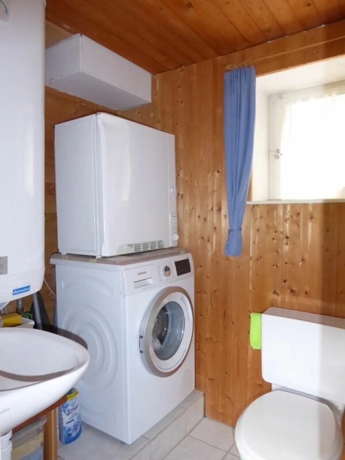 Detached holiday home with unobstructed mountain view - Photo 14 of 19