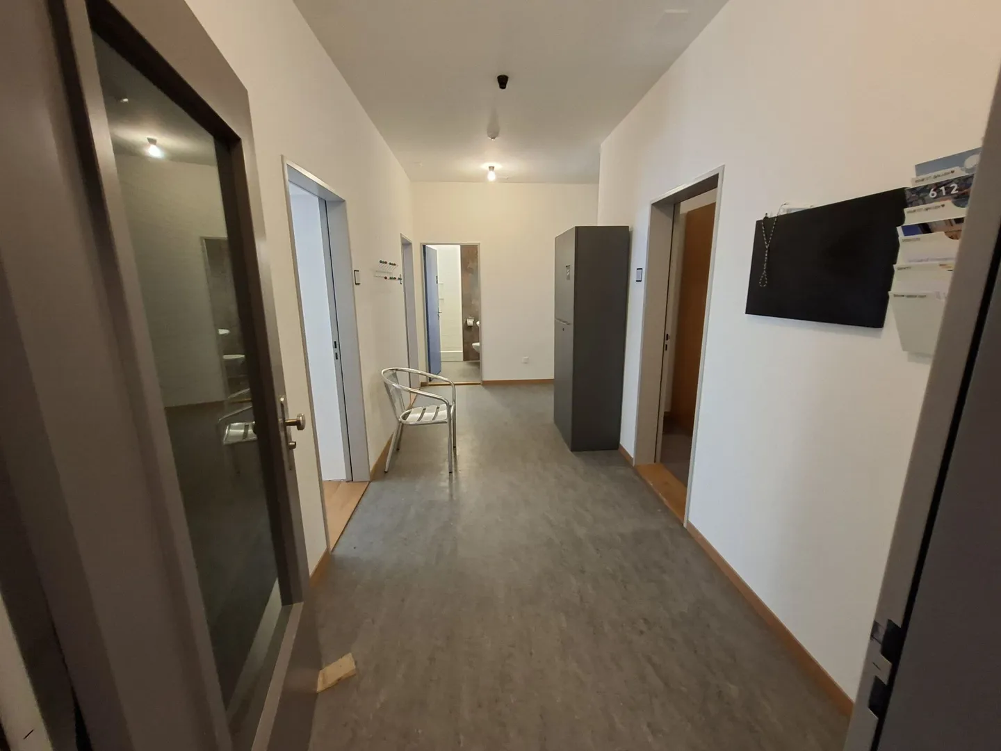 Furnished WG Room - Central, Modern and All Inclusive, Ground Floor Room 3 - Photo 3 of 6