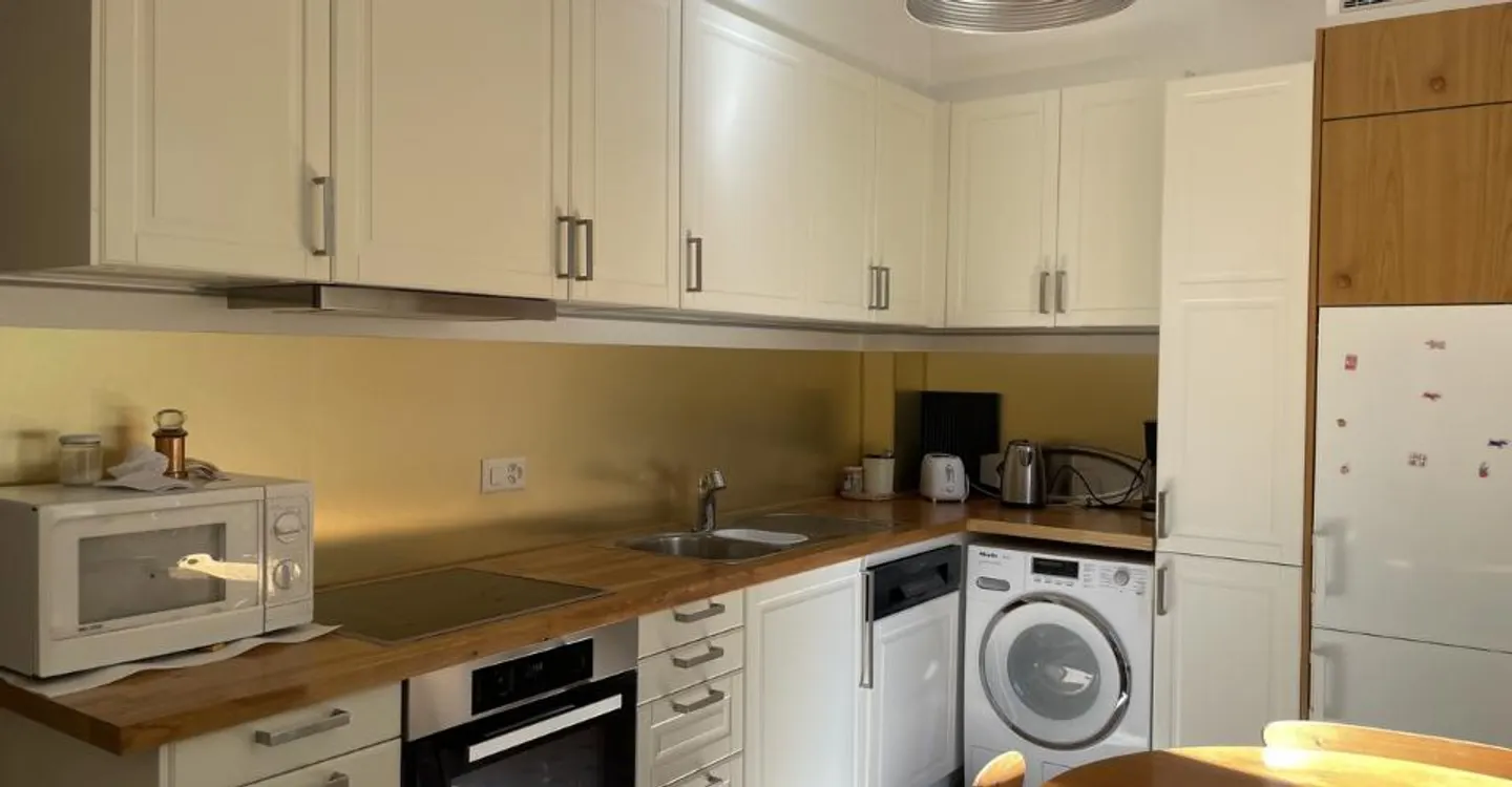 Affascinante Casa Familiare con Vista - Foto 7 di 10