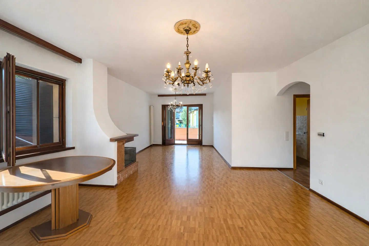 Maison unifamiliale/bifamiliale à Taverne - Photo 1 sur 15