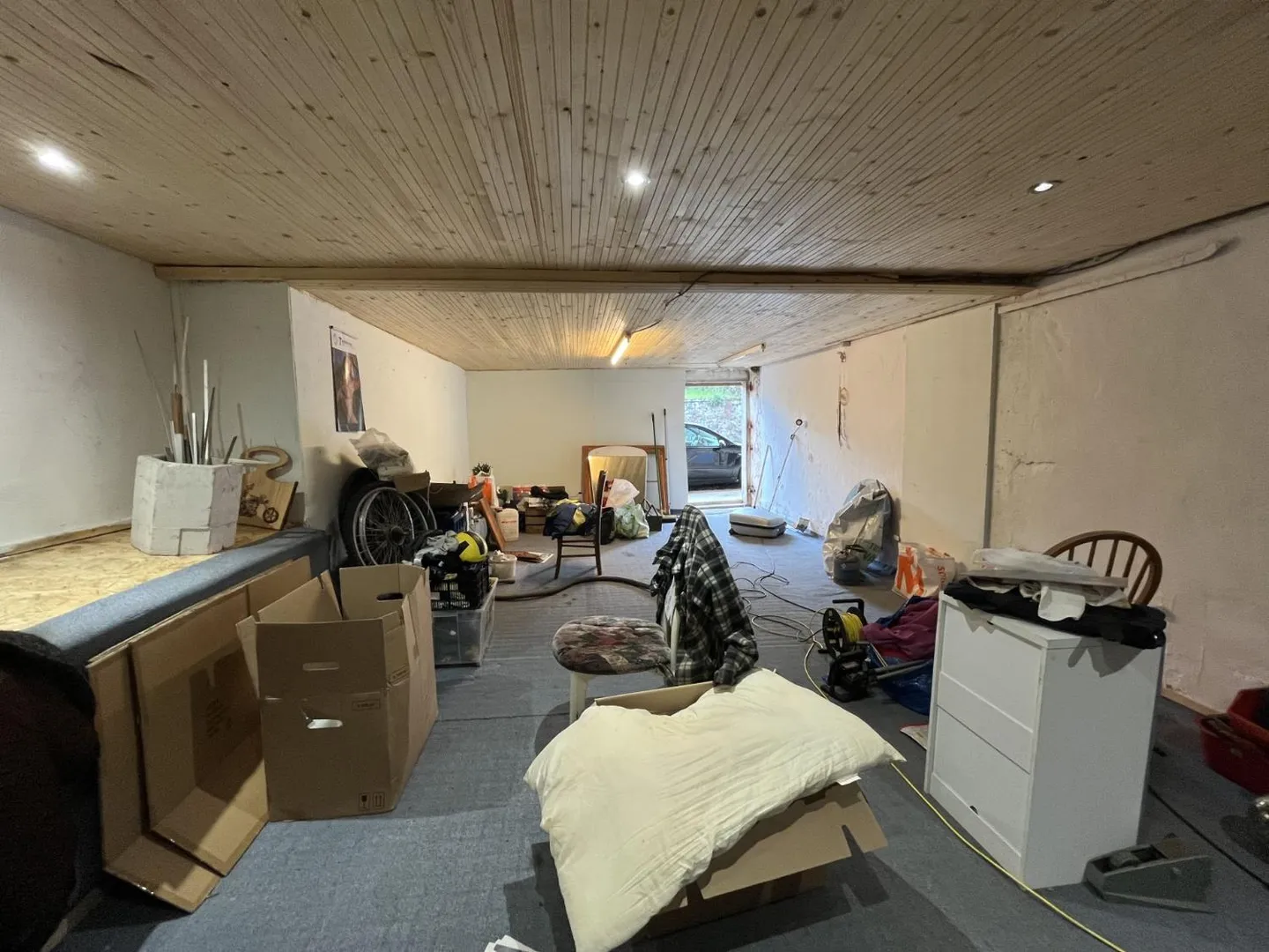 Espace de stockage spacieux - Photo 2 sur 3