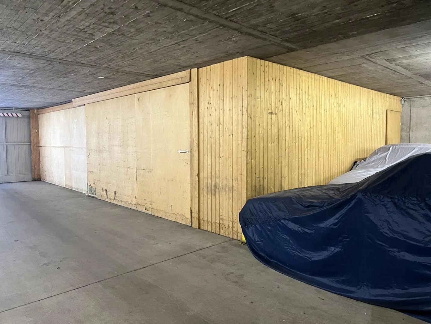 Espace de stockage / hobby polyvalent (62 m²) à Abtwil SG – Disponible immédiatement - Photo 8 sur 9