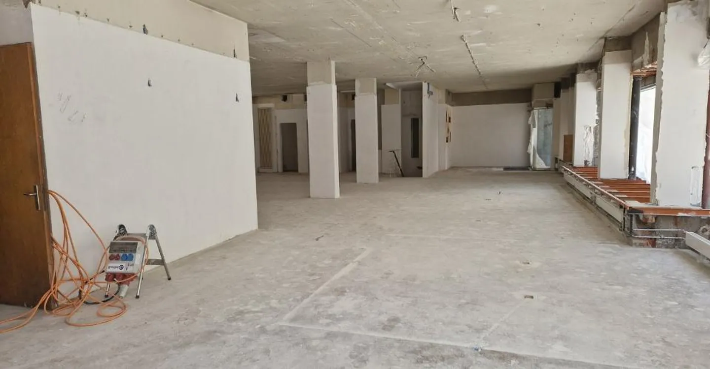 Spazio Commerciale di Prima Scelta - Foto 2 di 3