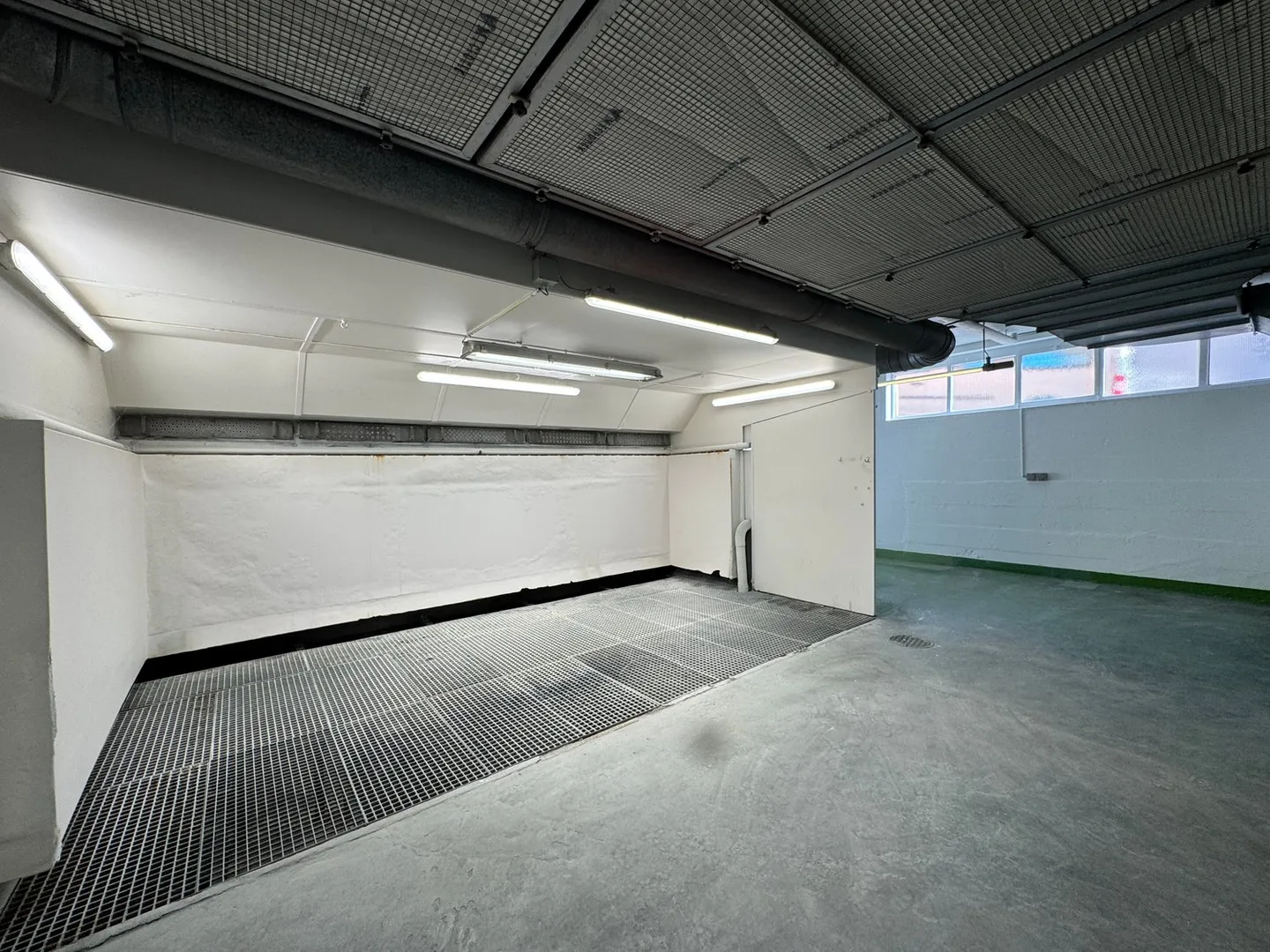 Verkauf oder Vermietung von Gewerbe-/Büro-/Verwaltungsimmobilie mit Büros in Balerna - Foto 22 von 33