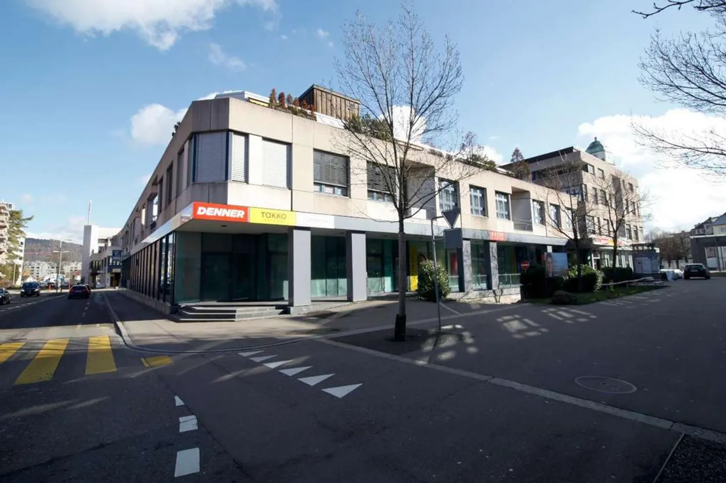 Einstellplatz in Sammelgarage Nähe Bahnhof Dietikon - Foto 1 von 1