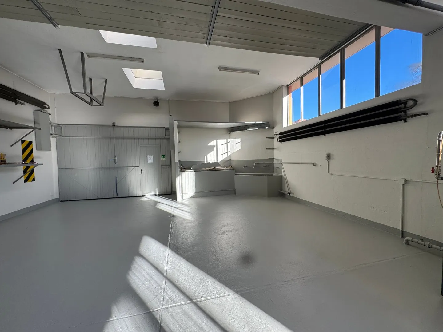 Verkauf oder Vermietung von Gewerbe-/Büro-/Verwaltungsimmobilie mit Büros in Balerna - Foto 26 von 33