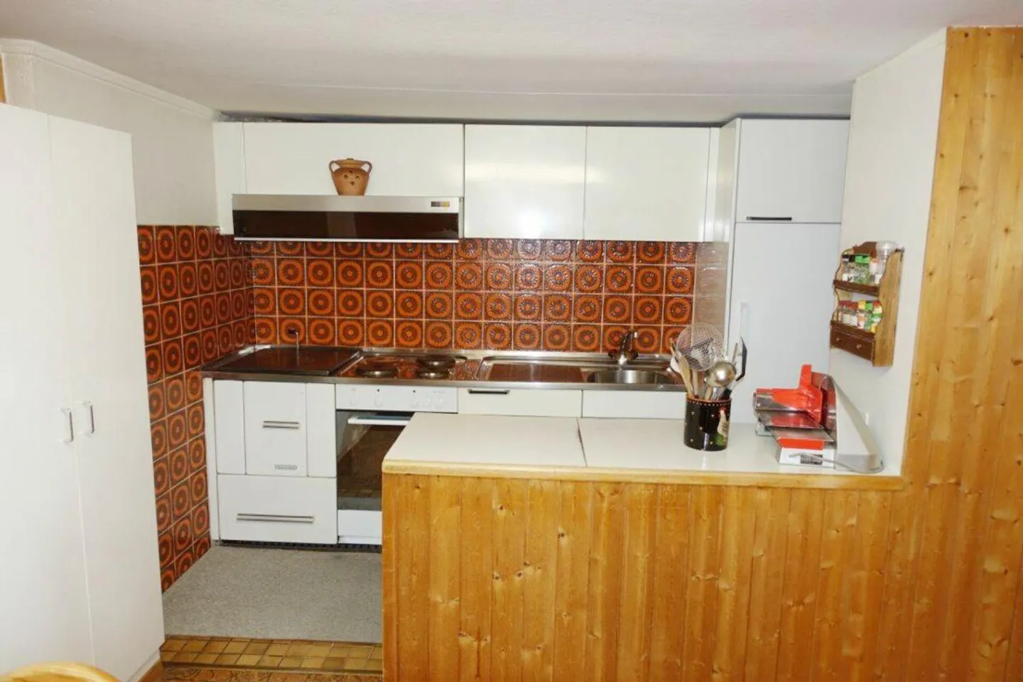 Mezza casa con grande giardino a Schluein - Foto 3 di 5